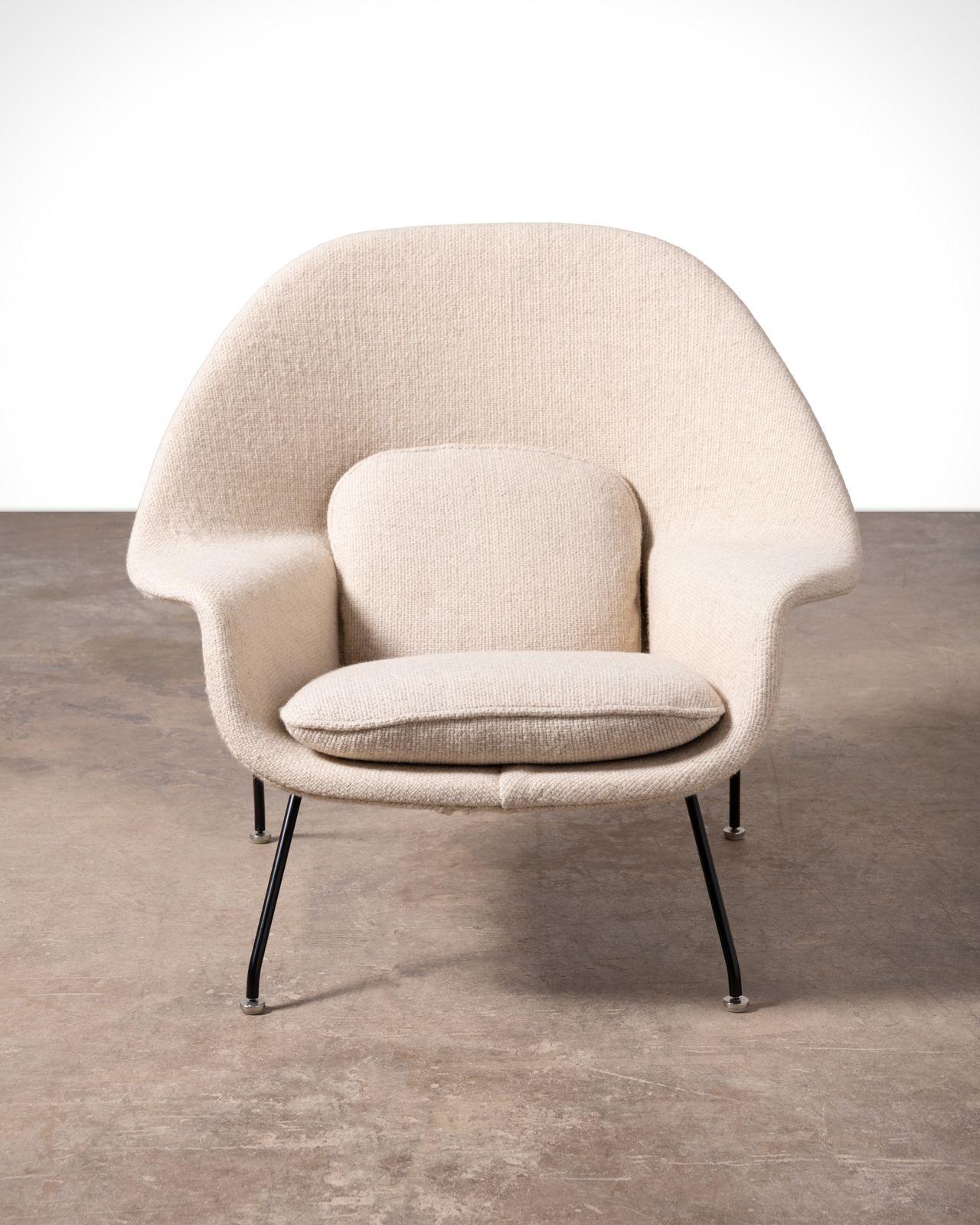 Early Production Pair of Womb Chairs & Ottomans by Eero Saarinen for Knoll 3
