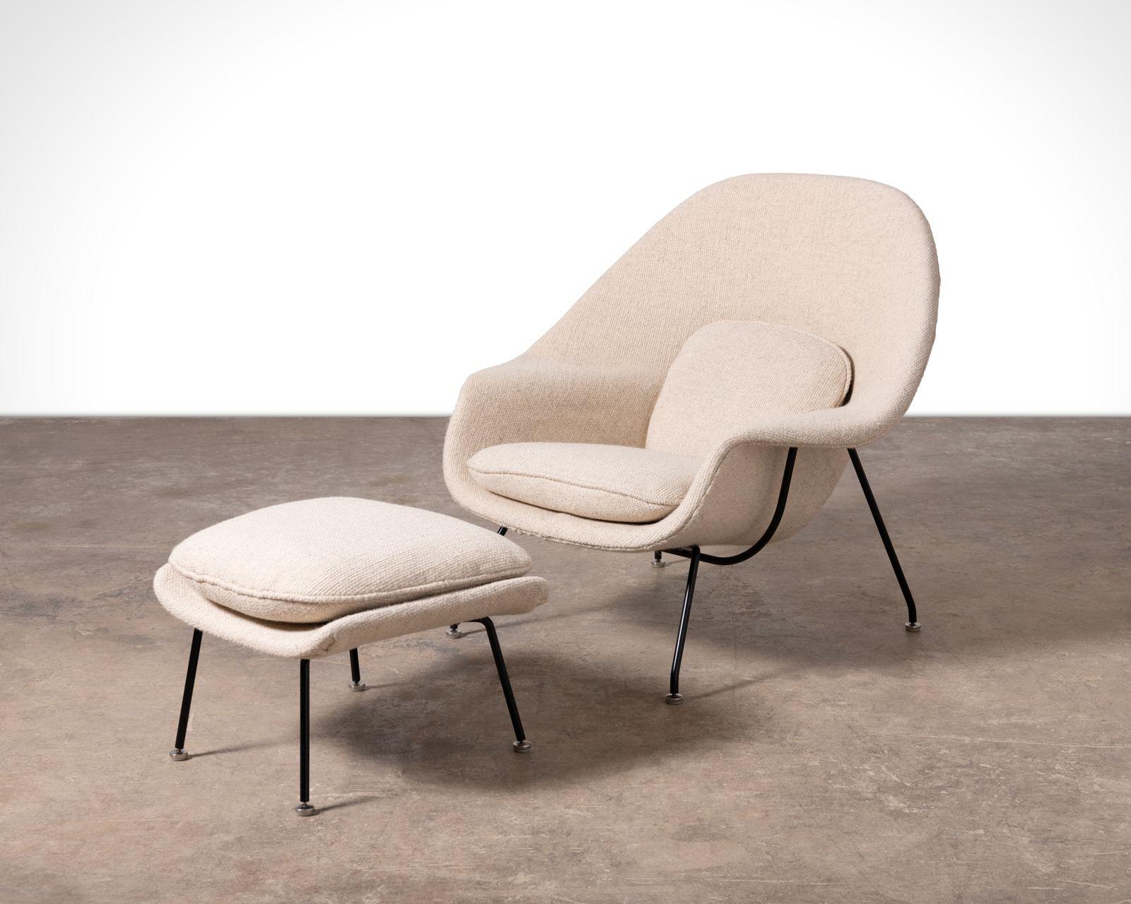 American Early Production Pair of Womb Chairs & Ottomans by Eero Saarinen for Knoll