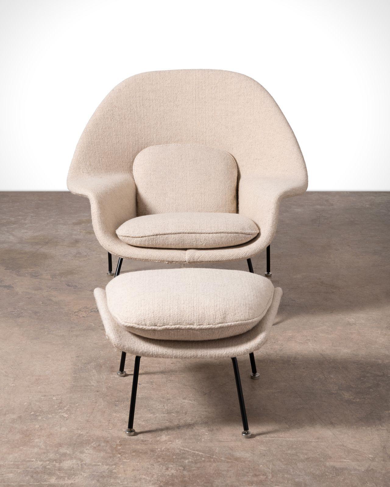 Early Production Pair of Womb Chairs & Ottomans by Eero Saarinen for Knoll 1