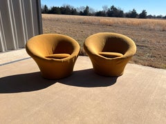 Early Production Pierre Paulin 'Mushroom' Chairs for Artifort, 1960s, Signed