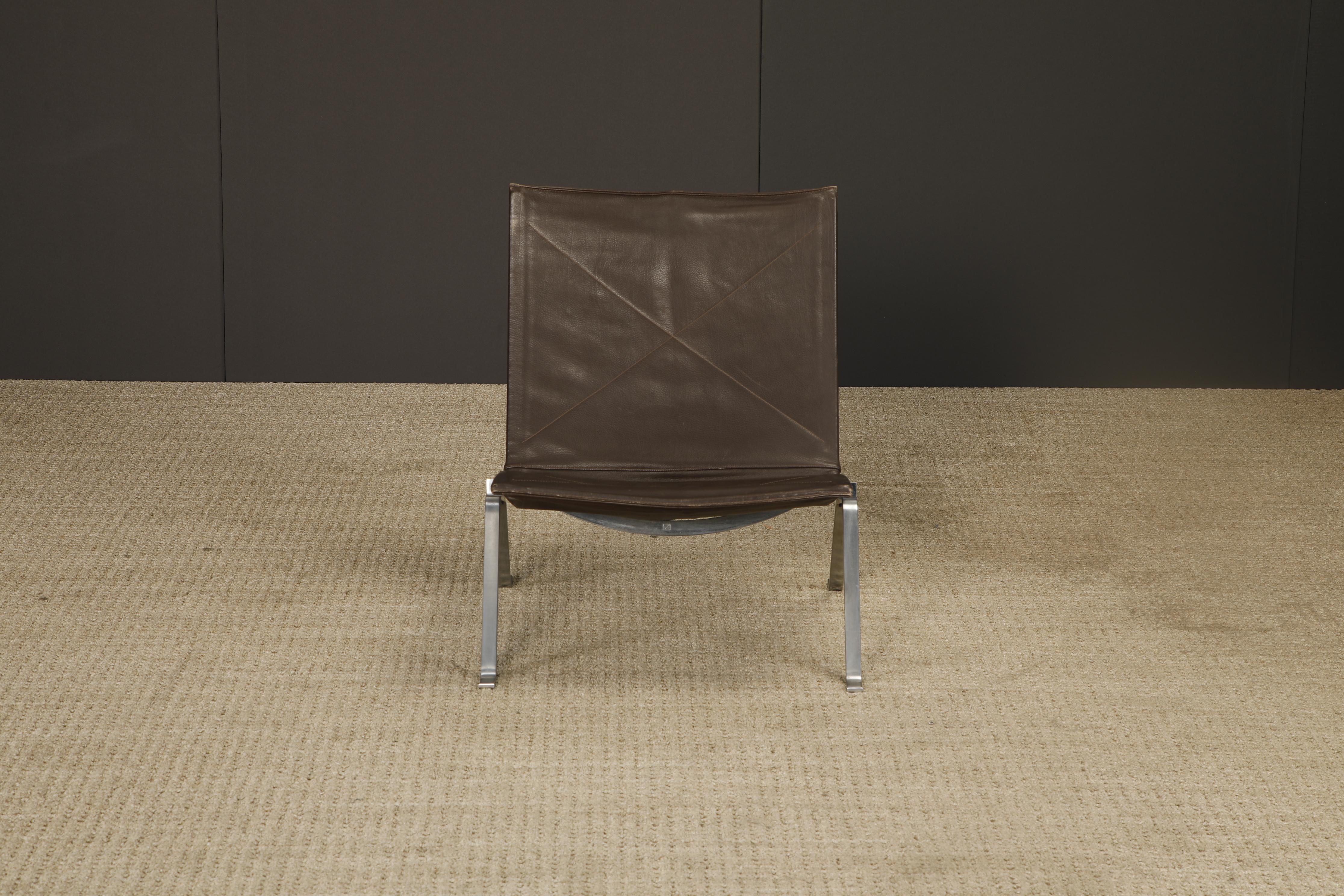 Mid-Century Modern Chaise longue 'PK-22' de Poul Kjærholm pour EKC, doublement signée en vente