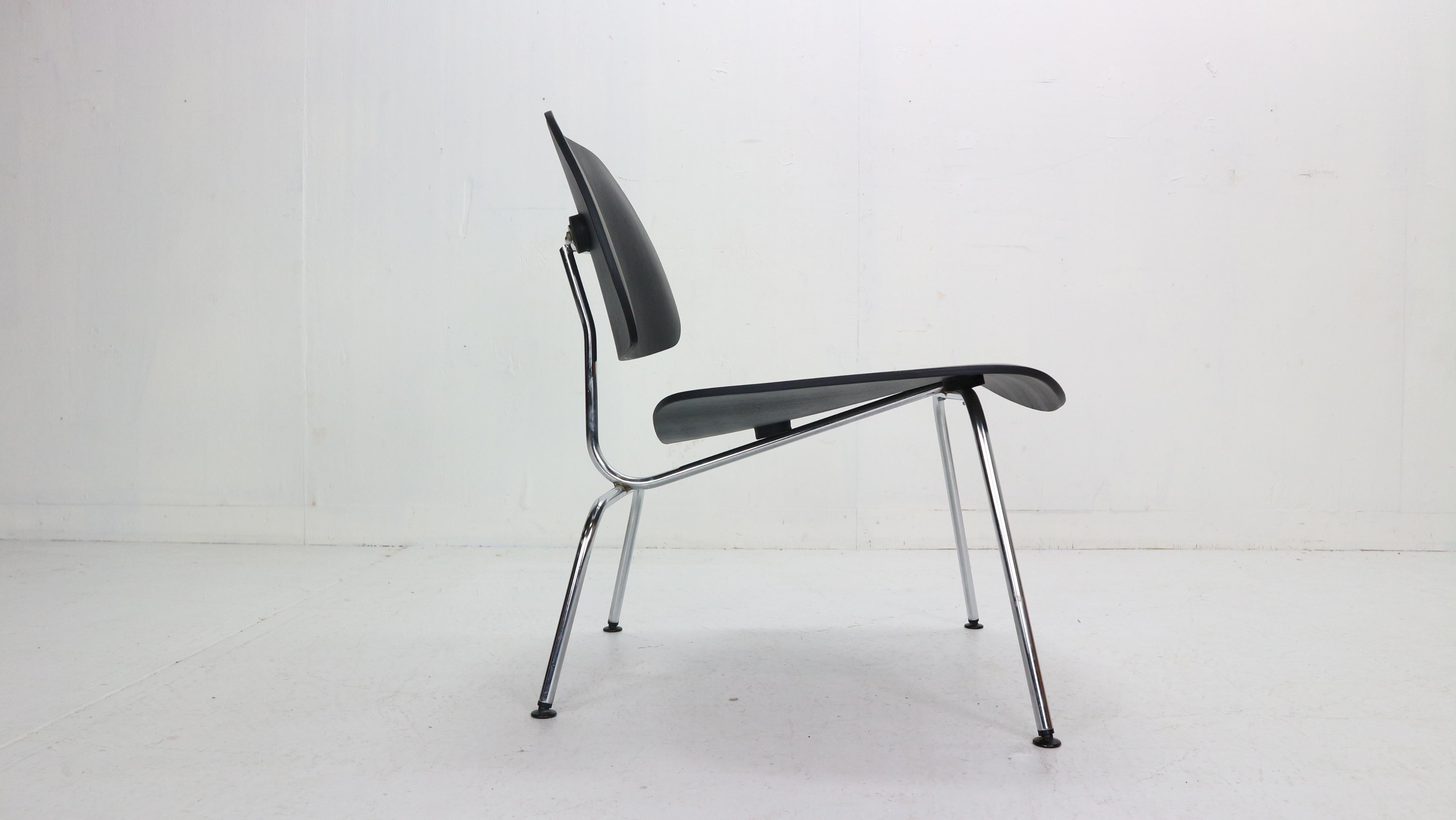 Metal Early Production Ray & Charles Eames for Herman Miller Black 