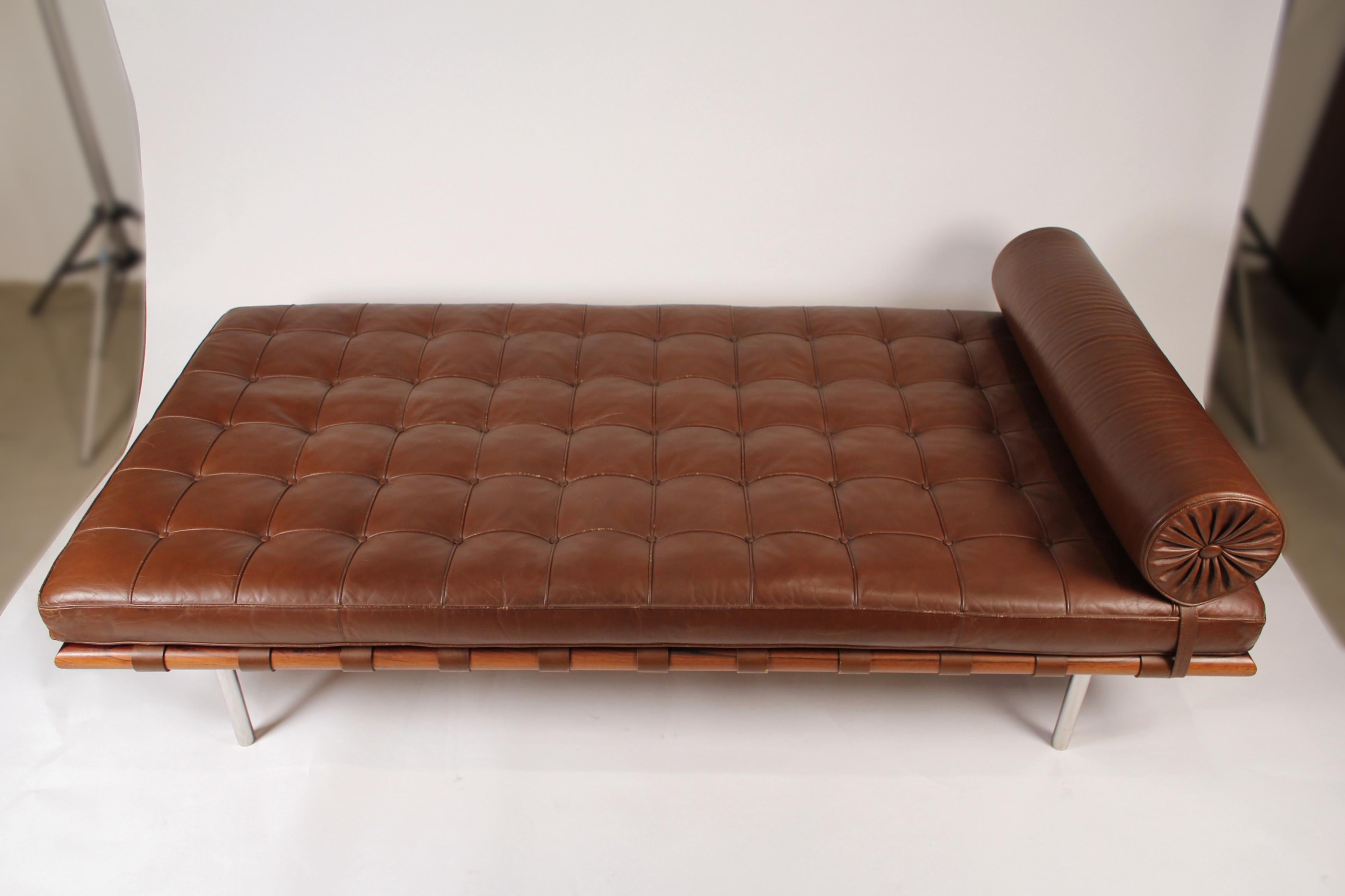 Early Production, Rosewood Daybed designed by Ludwig Mies van der Rohe 7