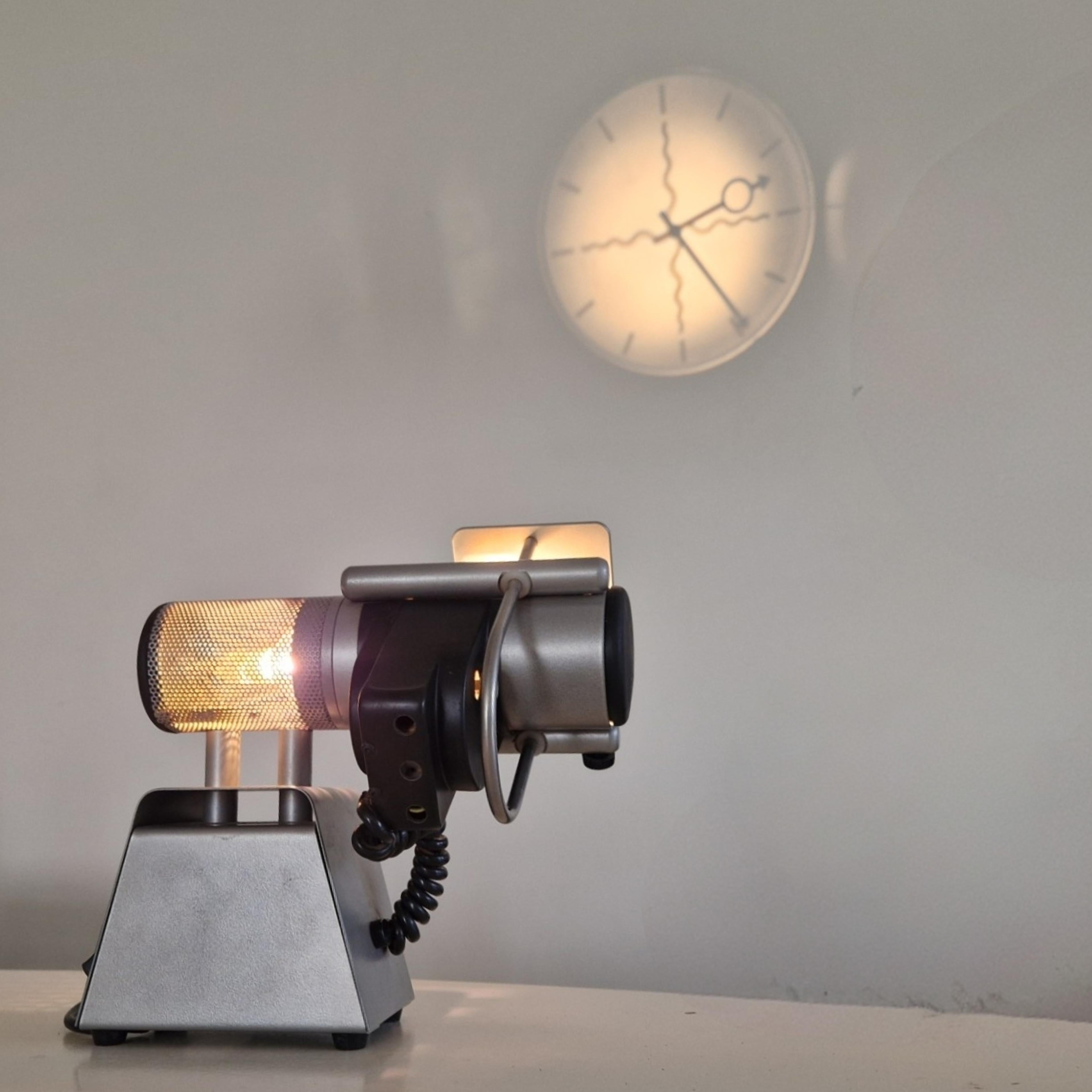 British Early production Timebeam classic clock by Stephen Savage, UK 1980s For Sale