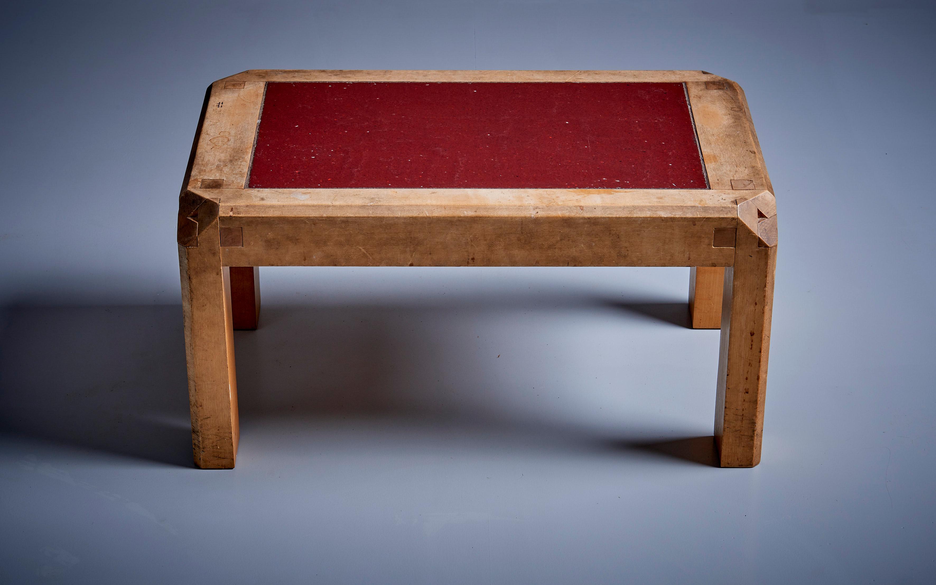 Early Prototype Pierre Chapo T18 Table in original fair condition, France - 1950s. Maple frame and top made of lava stone. 