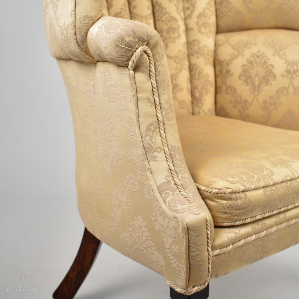 Early Queen Anne Curved Back Cream Armchairs In Good Condition In Lincoln, GB
