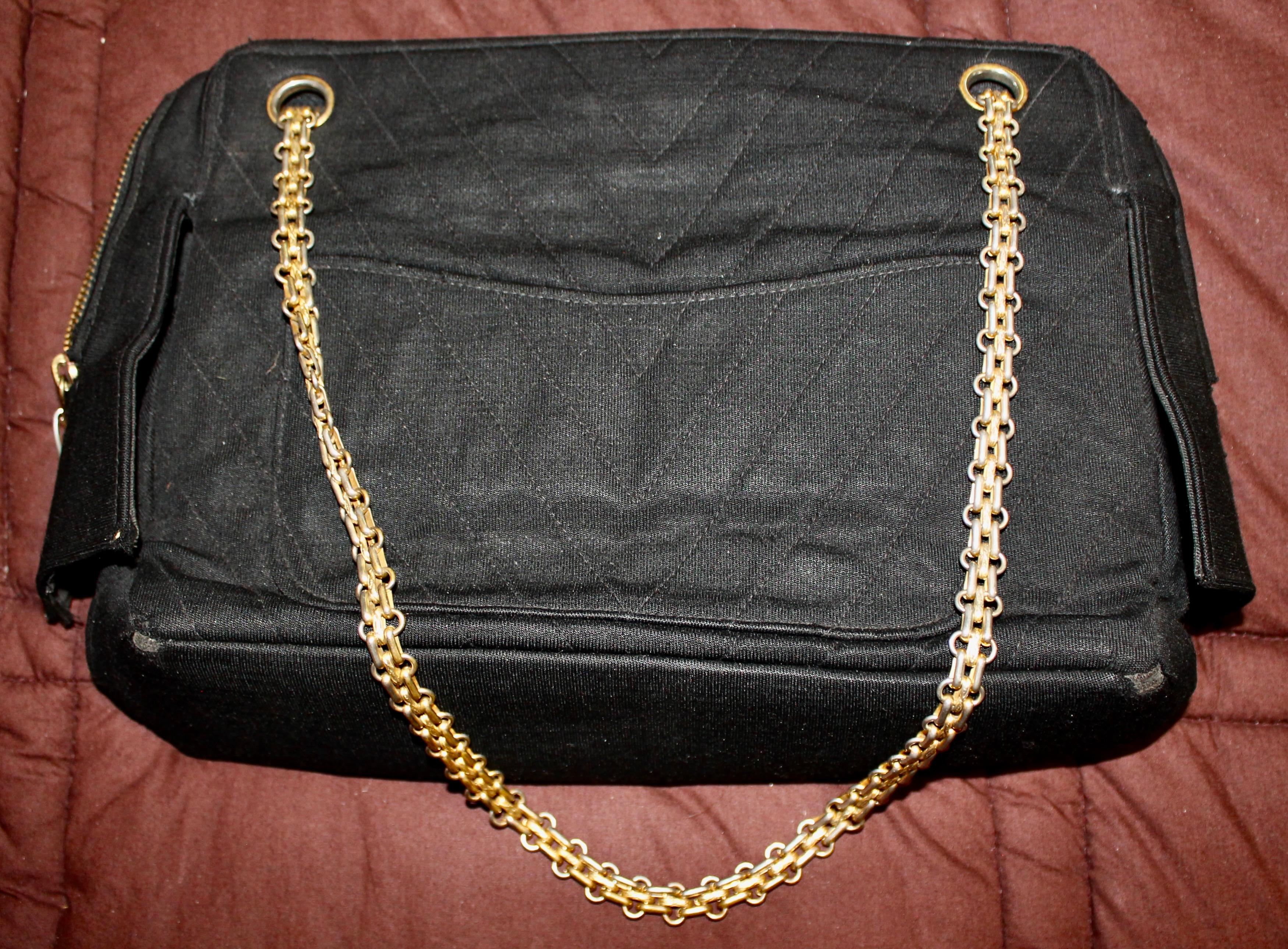 Frühe seltene Chanel Quilted Jersey Gold Link Chain Tasche im Angebot 1