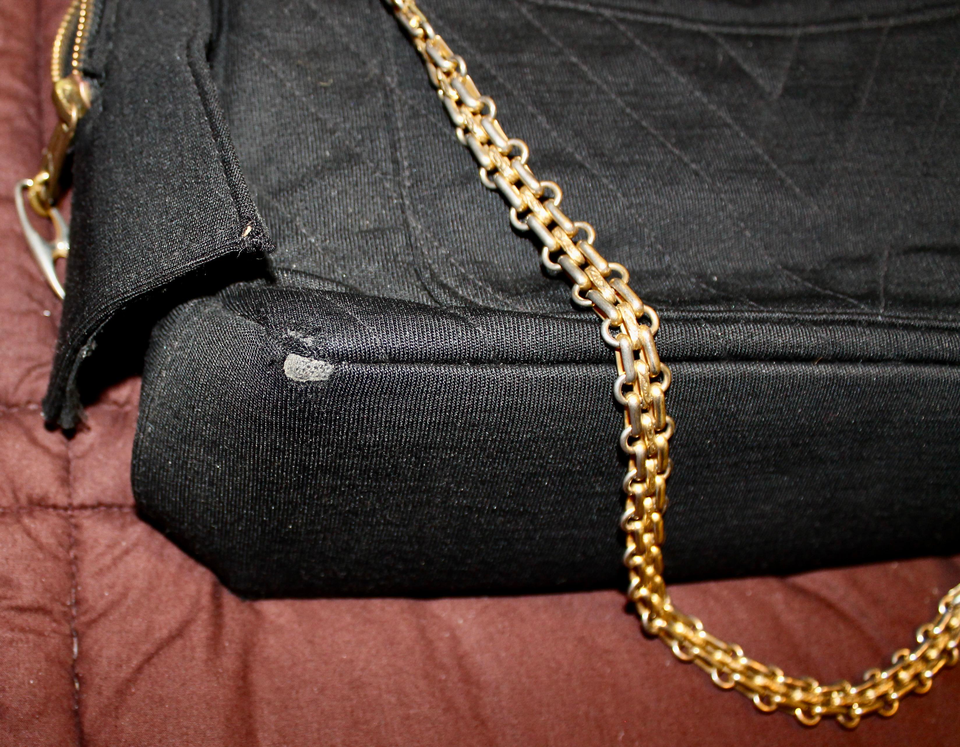 Frühe seltene Chanel Quilted Jersey Gold Link Chain Tasche im Angebot 3