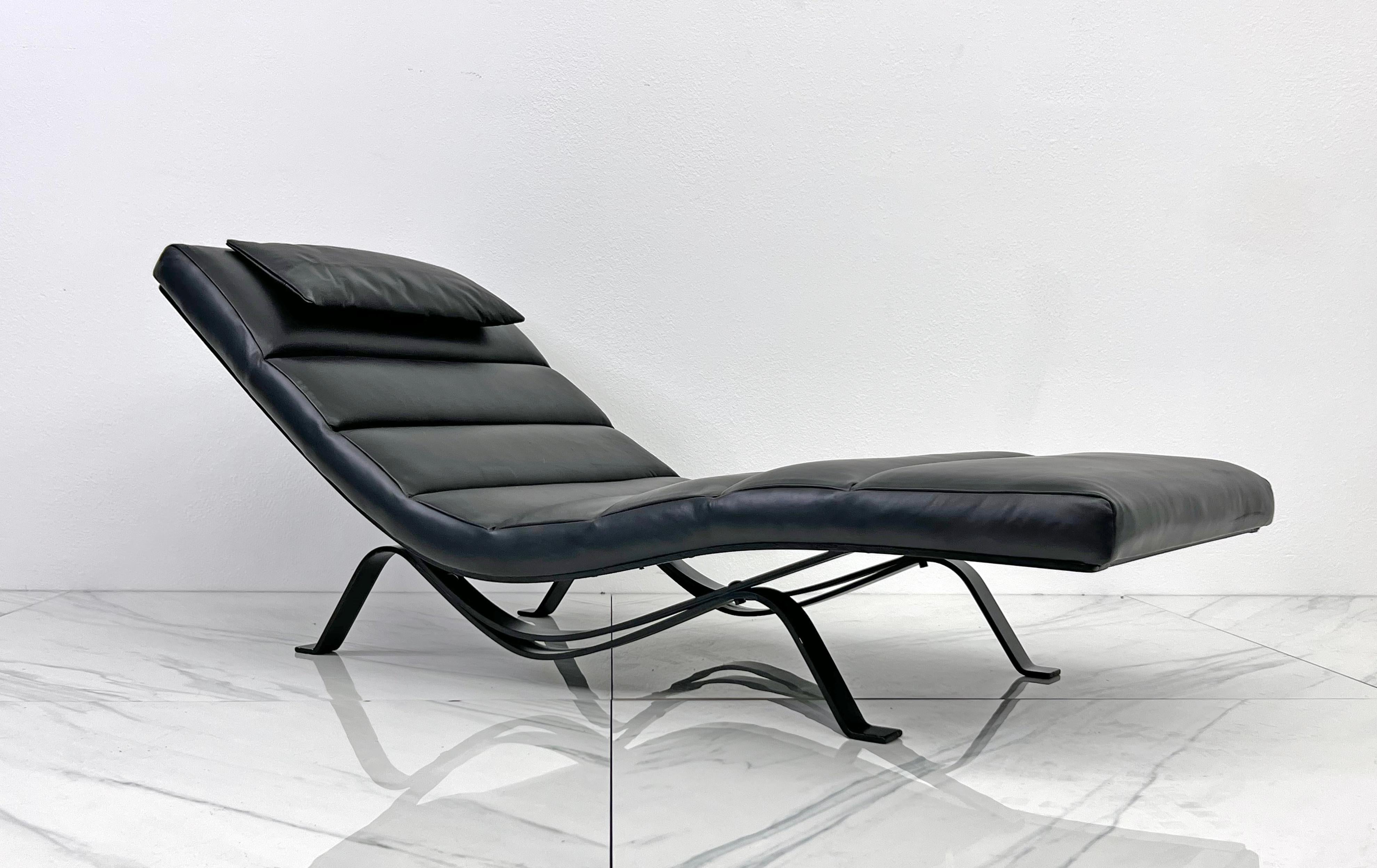 Acier Prototype rare et précoce pour la chaise longue N° 5490, George Nelson, 1953 en vente