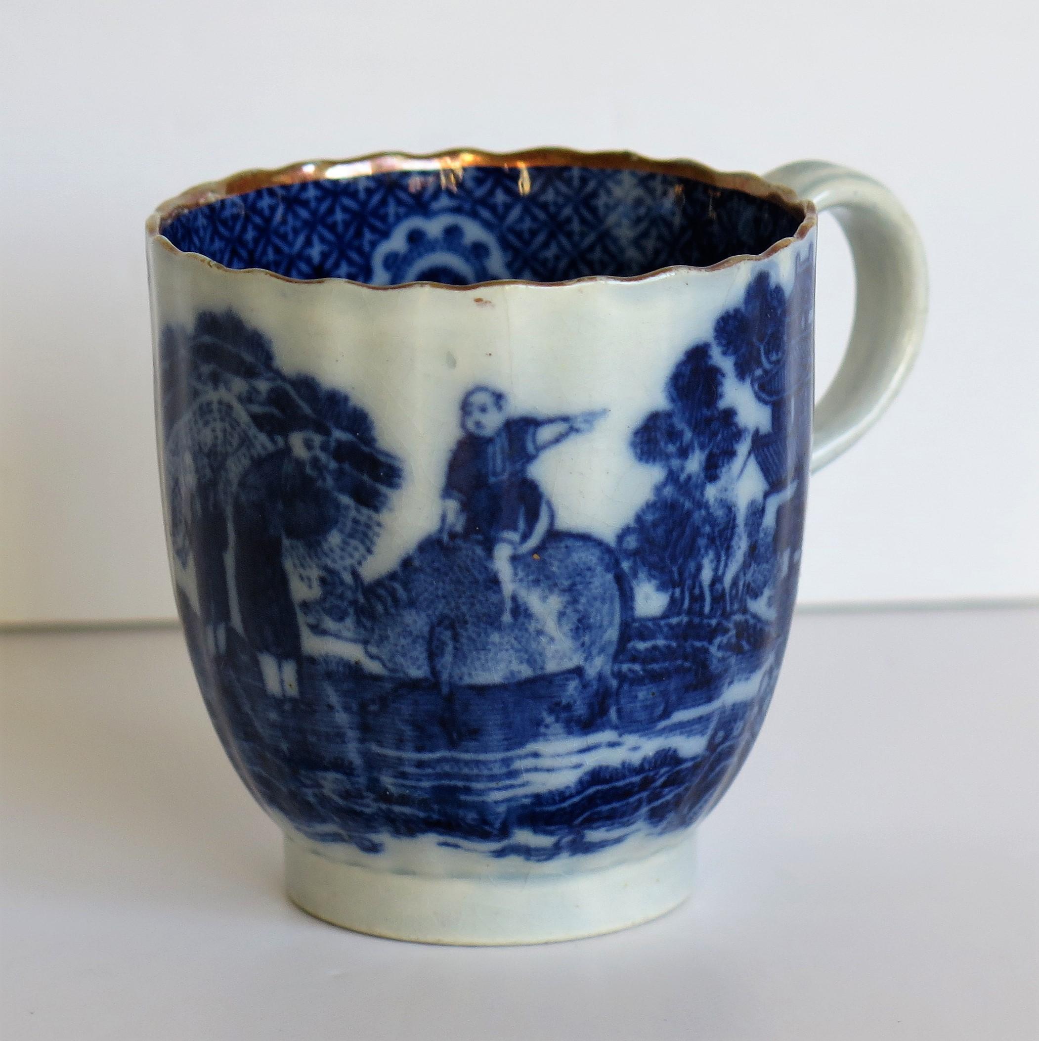 Early Coffee Cup Blue and White Boy on a Buffalo Ptn probably Spode, circa 1790 In Good Condition For Sale In Lincoln, Lincolnshire