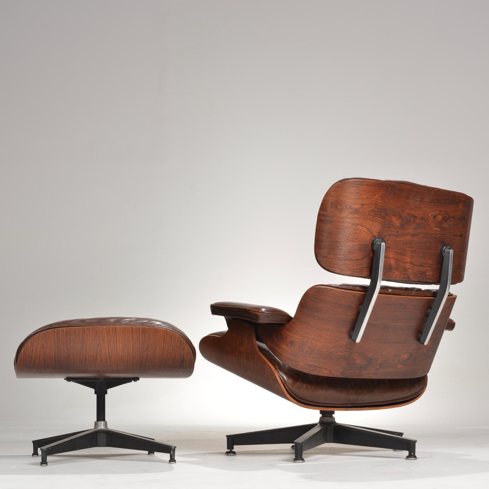 Early Ray & Charles Eames for Herman Miller Lounge Chair and Ottoman in Rosewood 4