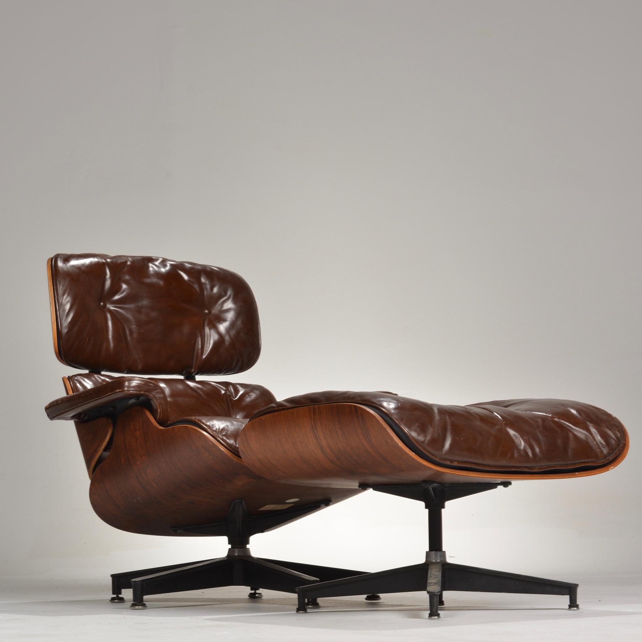 American Early Ray & Charles Eames for Herman Miller Lounge Chair and Ottoman in Rosewood
