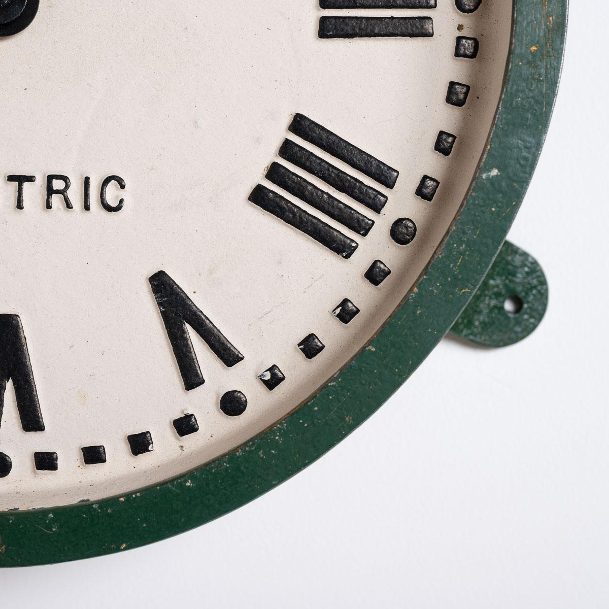 Antiguo Reloj Eléctrico de Fábrica Industrial de Hierro Fundido Recuperado 5