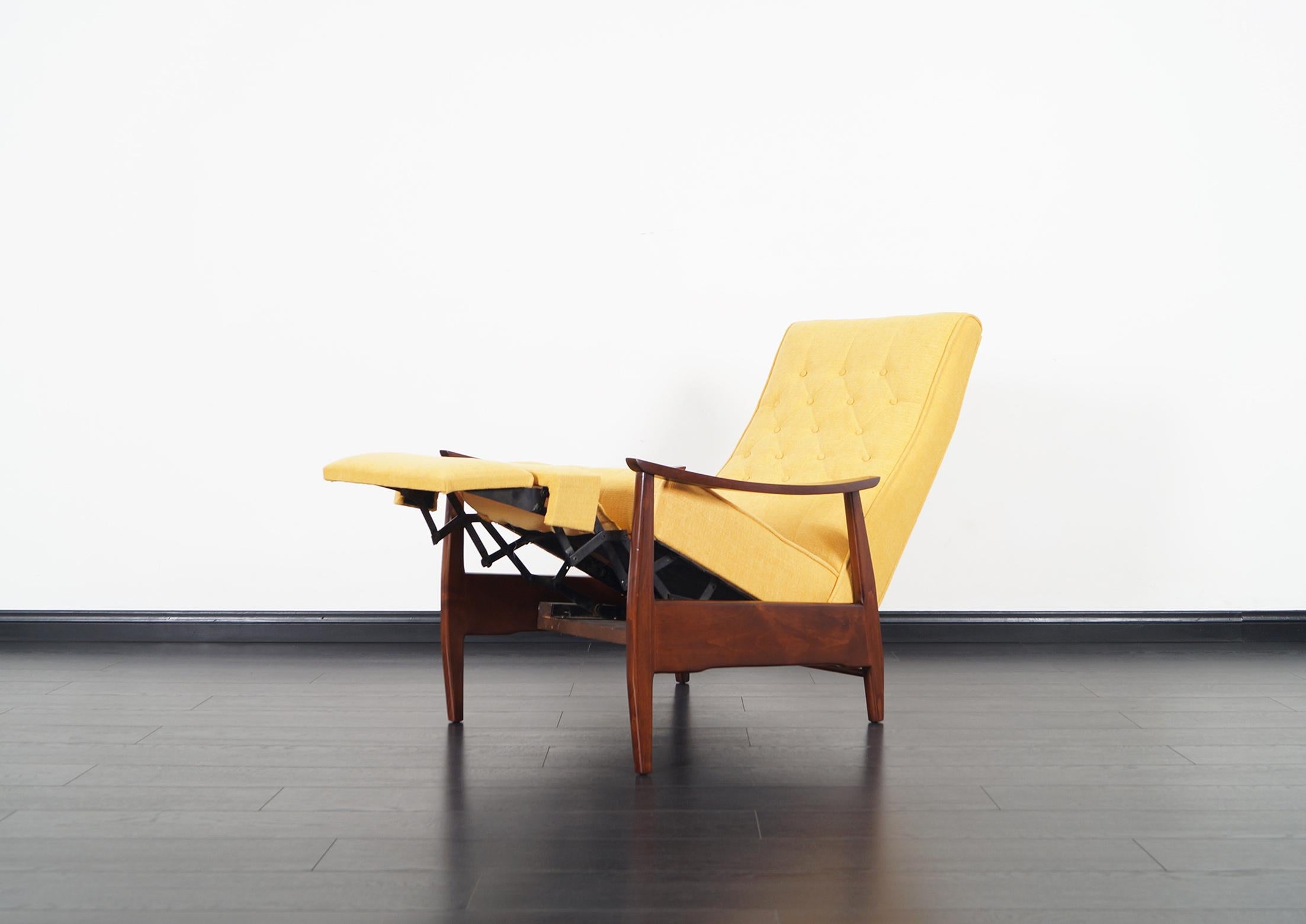 Mid-Century Modern Early Vintage Reclining Lounge Chair by Milo Baughman