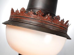 Early Red Top Street Light