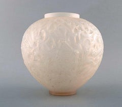 Early René Lalique "Gui" Vase in Clear and Frosted Art Glass
