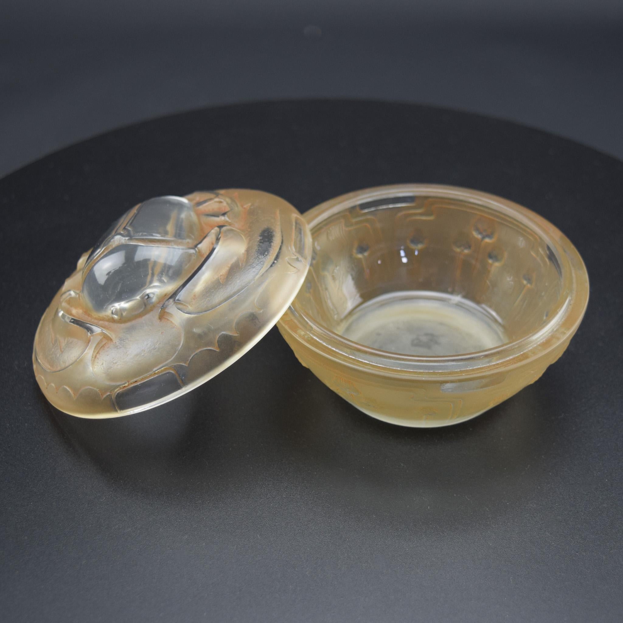 Verre Boîte à scarabées Rene His C1911 en vente