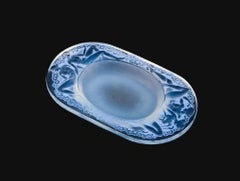 Early René Lalique, Small Art Deco Médicis Bowl with Motif of Nude Women