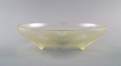 Frühe Ren Lalique Volubilis Schale aus mundgeblasenem Kunstglas in klarem und mattiertem Milchglas