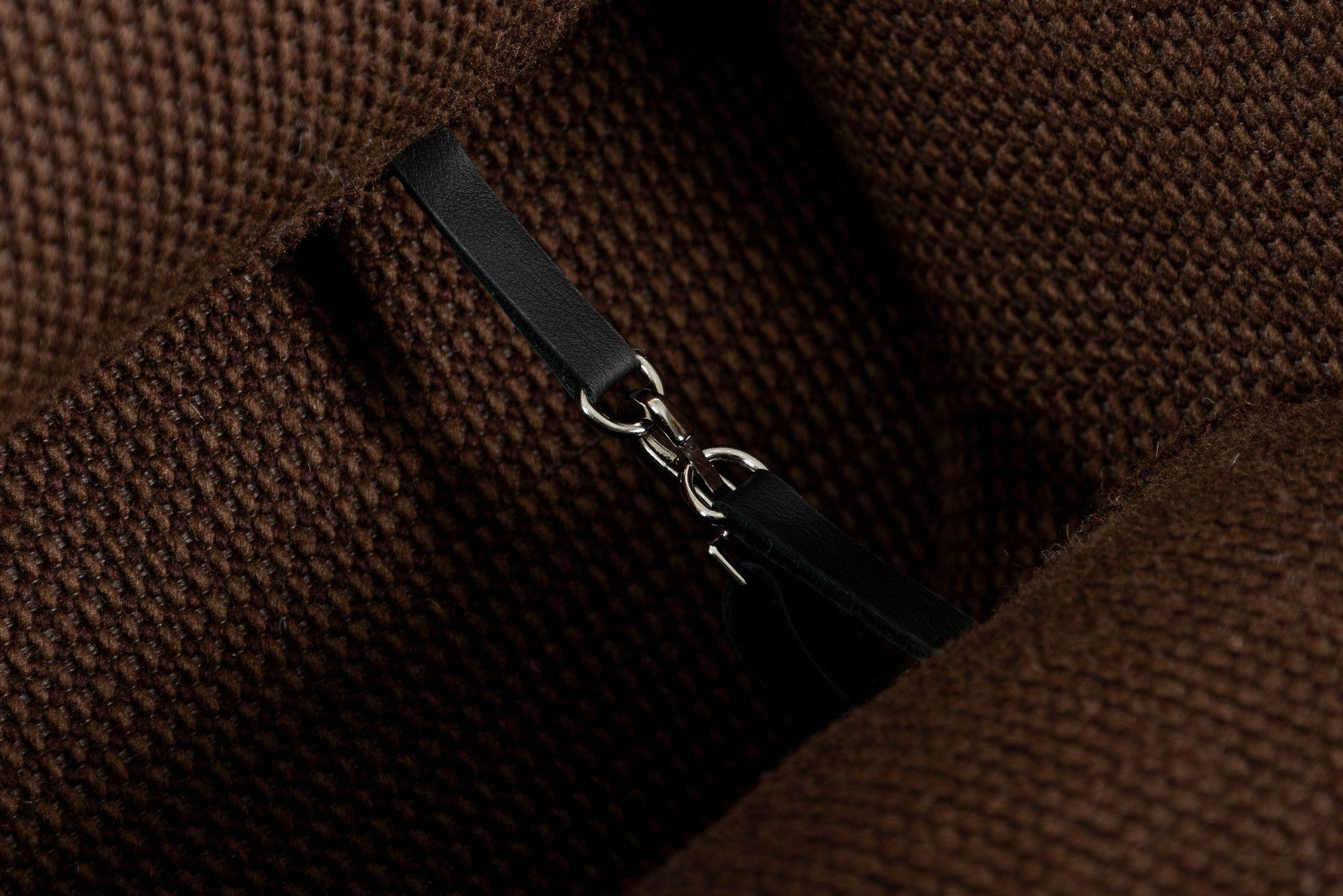 Chaise longue Womb brune du milieu du siècle restaurée par Saarinen pour Knoll en vente 7