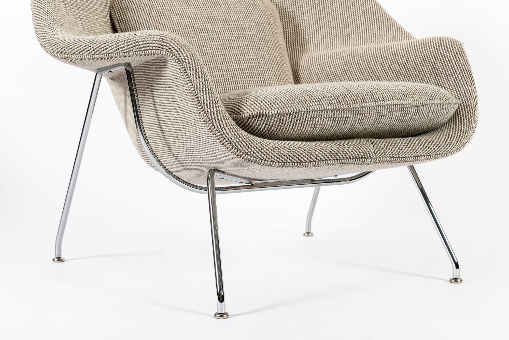 Chaise longue Tan Womb du milieu du siècle, restaurée, par Saarinen pour Knoll en vente 1