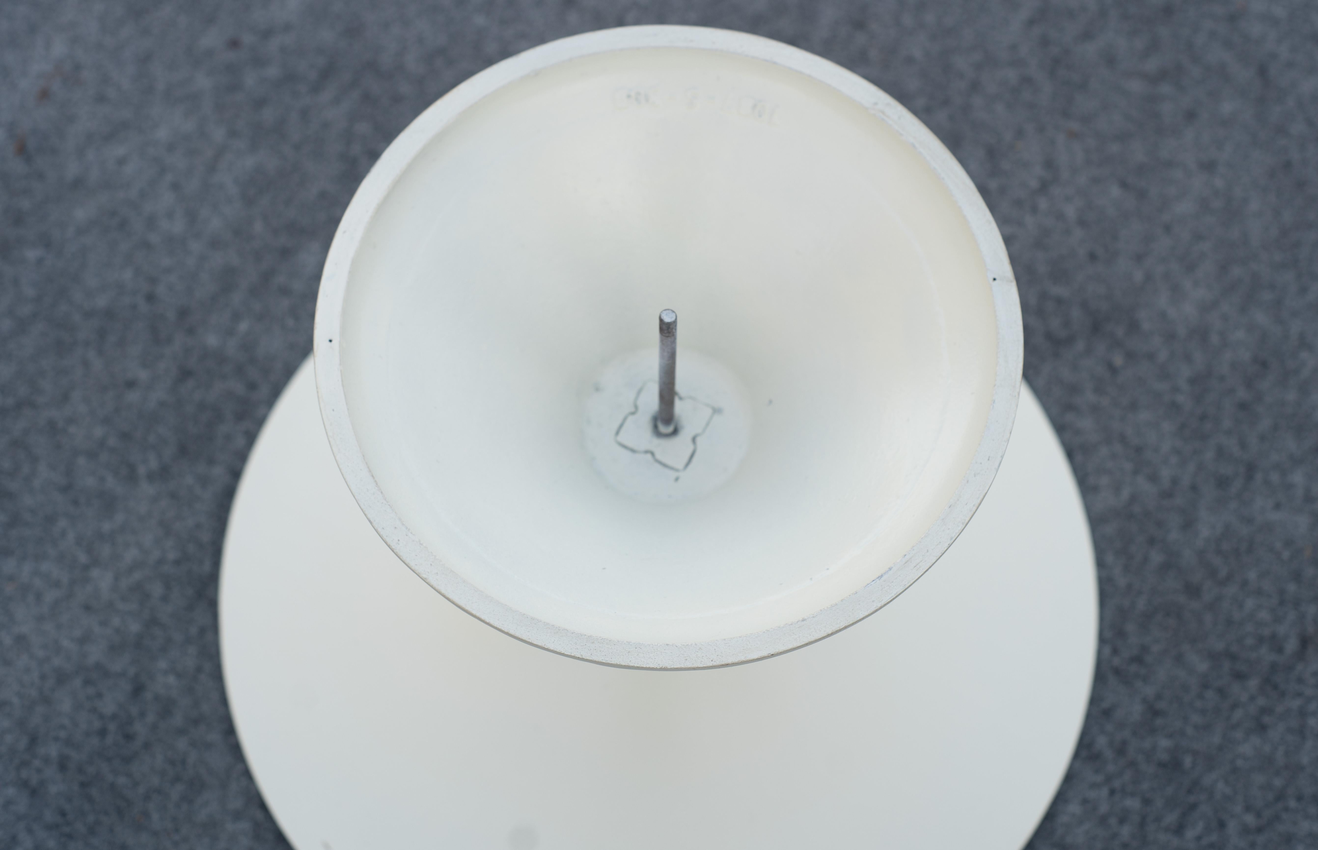 Früh restaurierter Saarinen Knoll 42