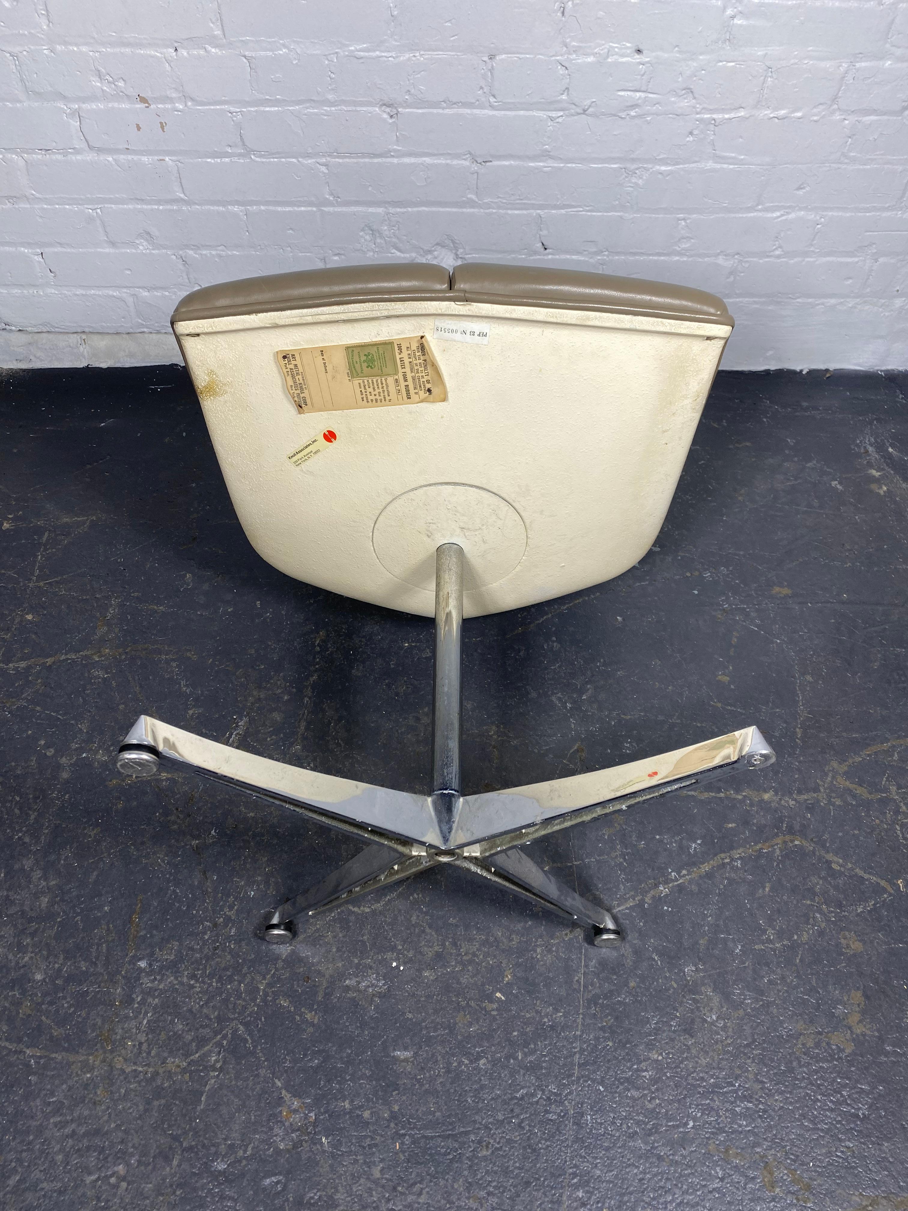 Mid-20th Century Early Richard Schultz for Knoll Side Desk Chair..early Knoll label
