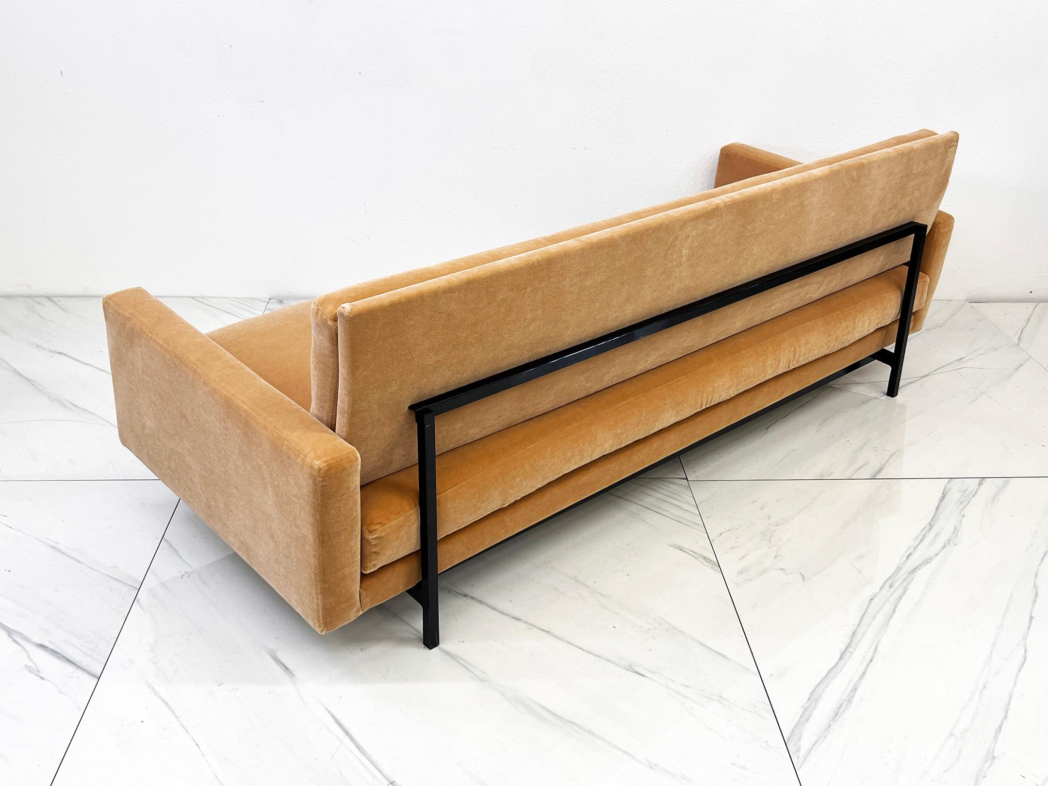 Sofá / Sofá cama Richard Schultz en mohair, Modelo 704, Knoll, Años 50 en venta 3