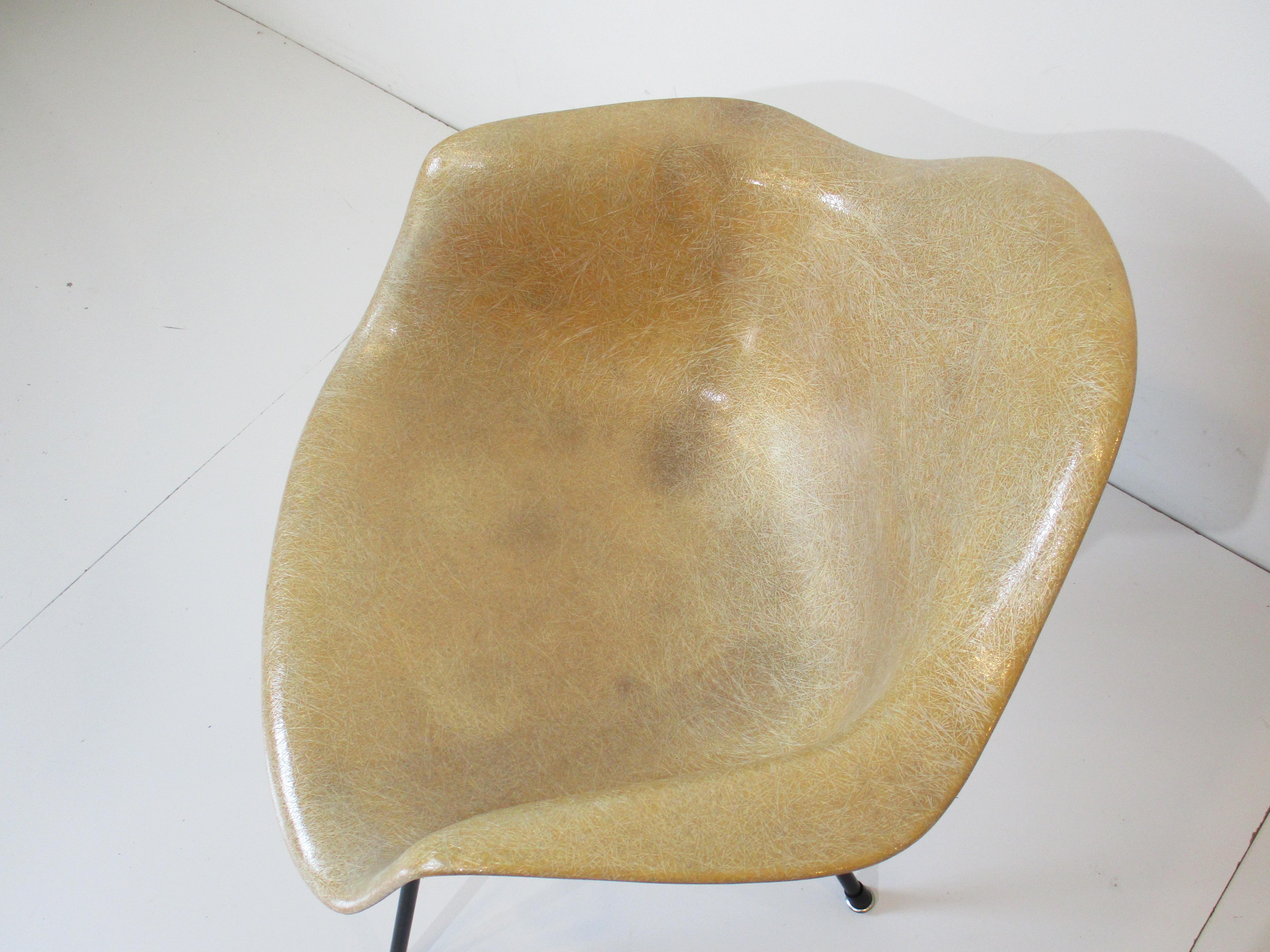 20th Century Early Rope Edge Eames Lounge Chair for Herman Miller For Sale