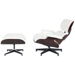 Early Rosewood Charles Eames Lounge Chair for Herman Miller