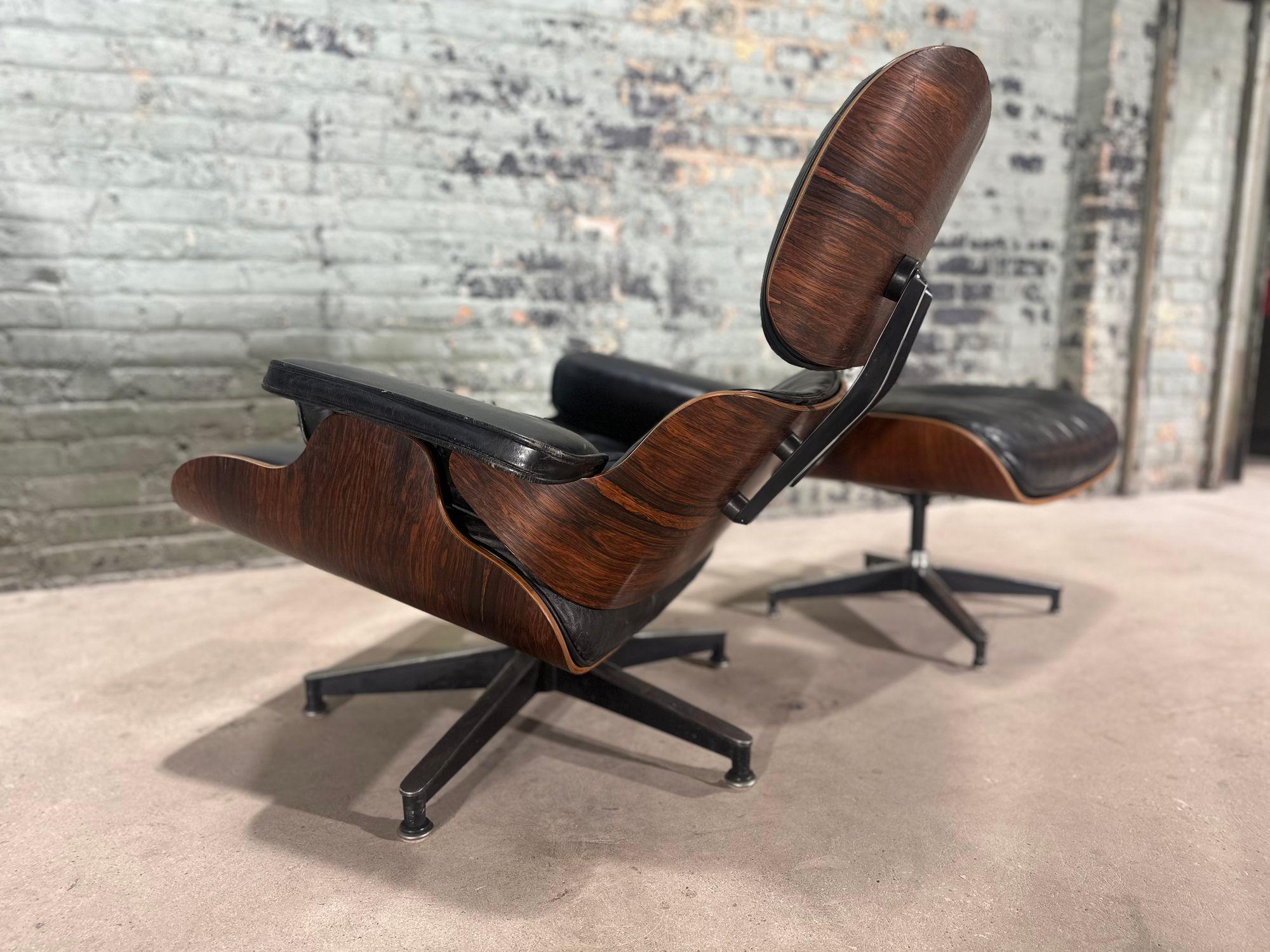 Leather Early Rosewood Eames 670 Lounge Chair 671/Ottoman, 1960 For Sale