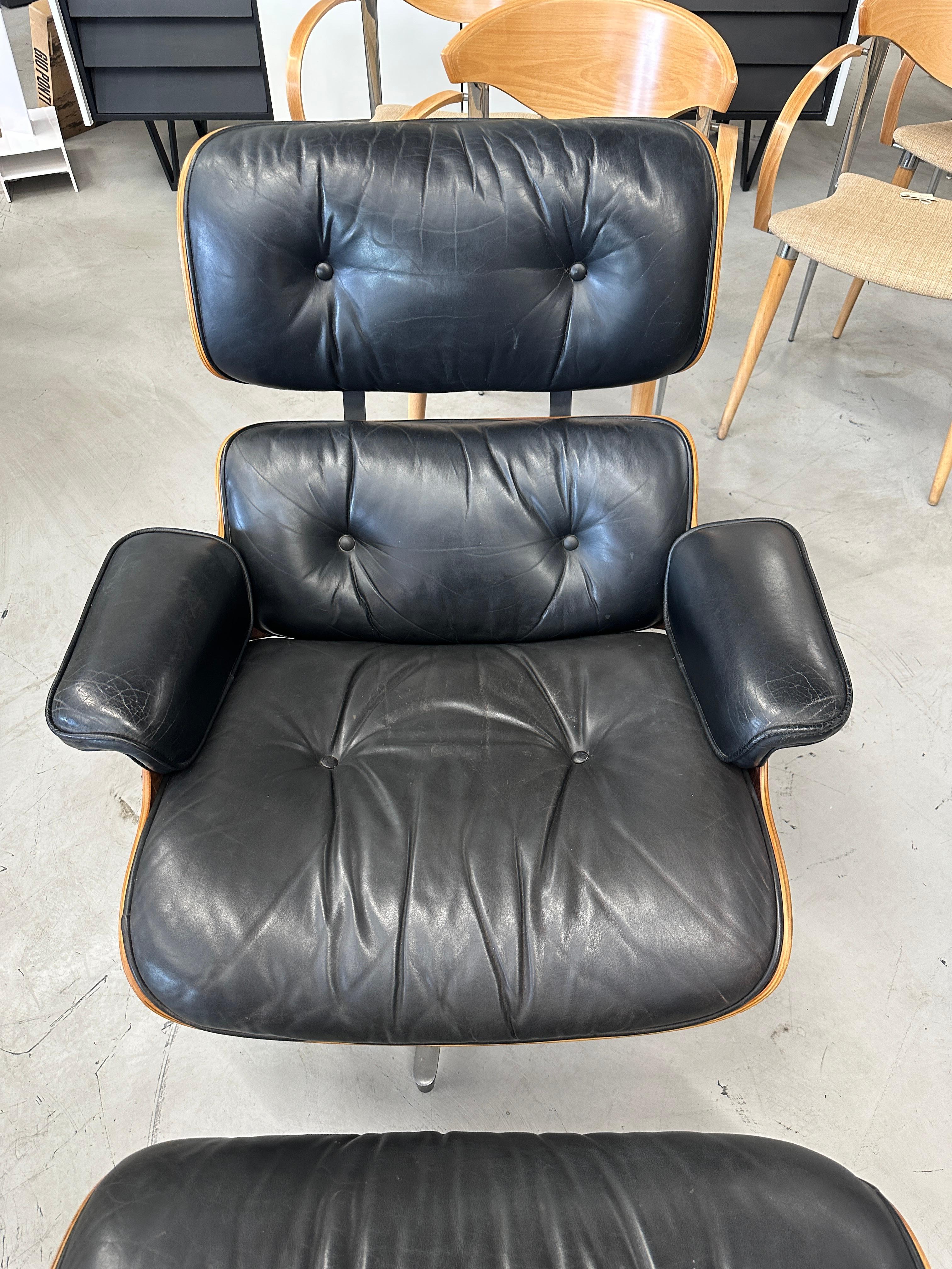 Early Rosewood Herman Miller Eames Lounge Chair and Ottoman 3