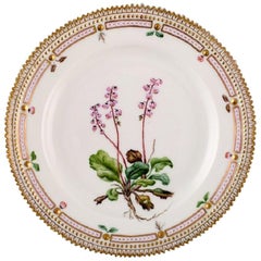 Early Royal Copenhagen Flora Danica Lunch Plate Number 20/3550, Dated 1929