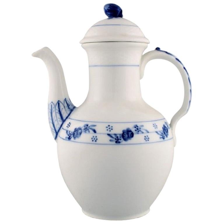 Early Royal Copenhagen Rosebud / Blue Rose Coffee Pot in Hand Painted Porcelain