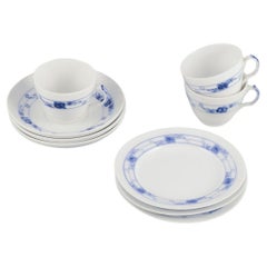 Antique Early Royal Copenhagen Rosenknop / Blå Rose coffee set for three persons.