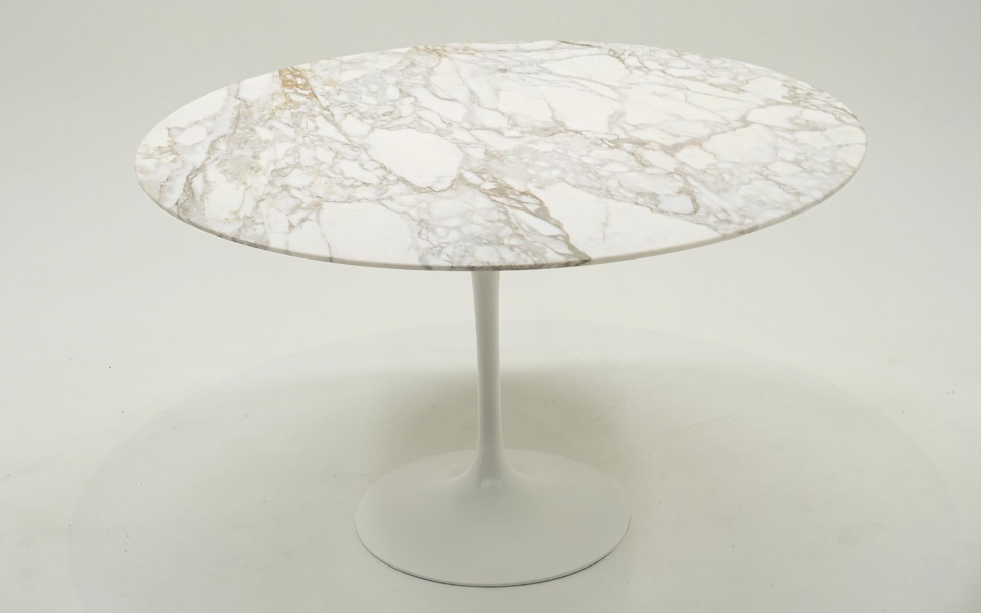 Painted Early Saarinen Round Marble Tulip Table with White Cast Iron Base. 47