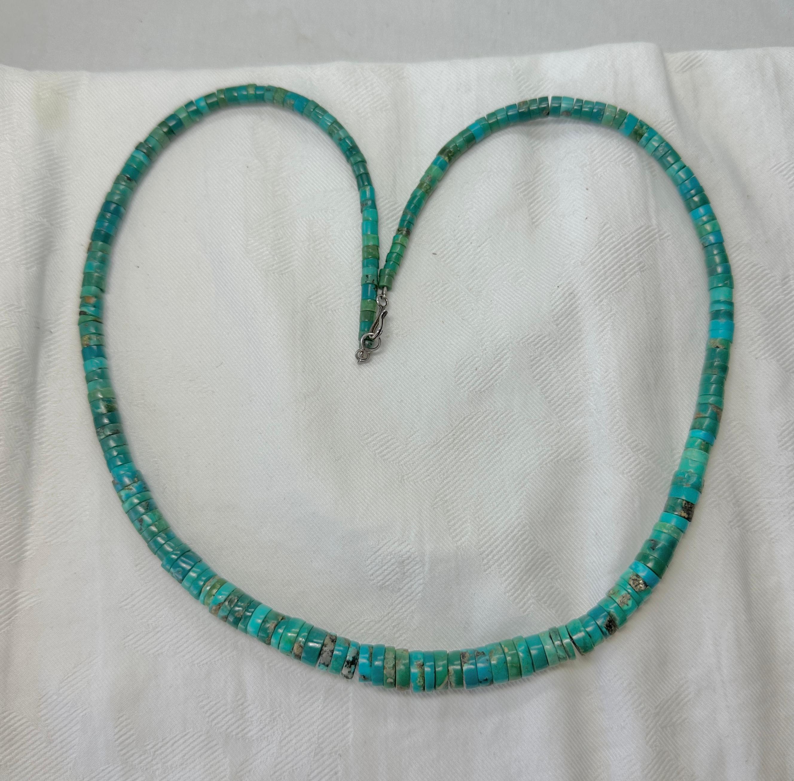 Native American Early Santo Domingo Pueblo Greasy Caribbean Blue Green Heishi Turquoise Necklace For Sale
