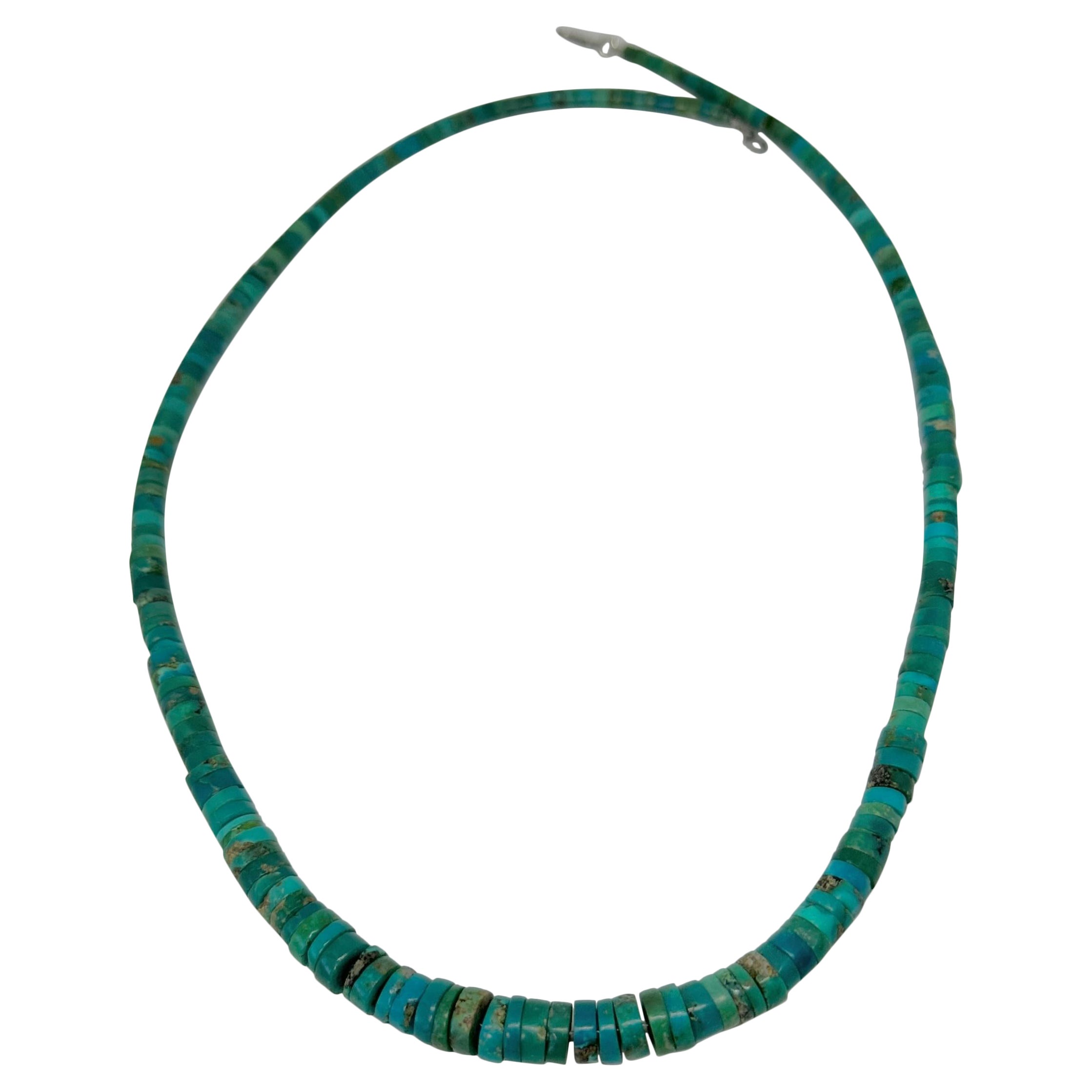 Collana di turchese Greene & Greene Greene & Greene di Santo Domingo, antica e antica, con un'immagine di un'epoca di vita.
