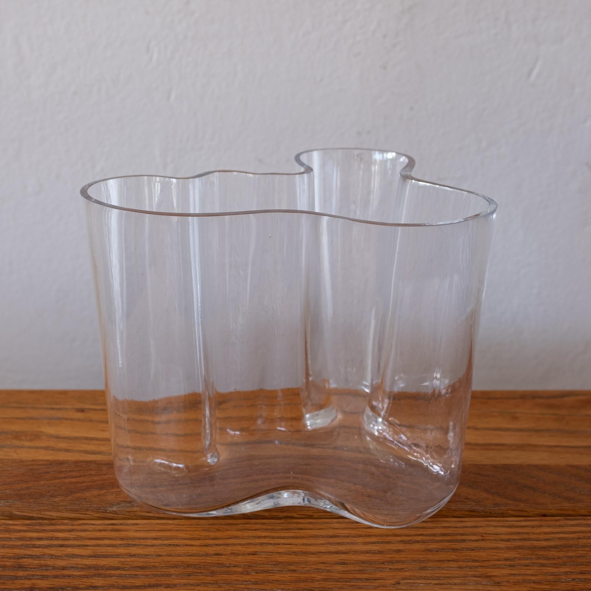 Early Savoy glass vase by Alvar Aalto. Hand signed and numbered 3030. Finland, 1940s.