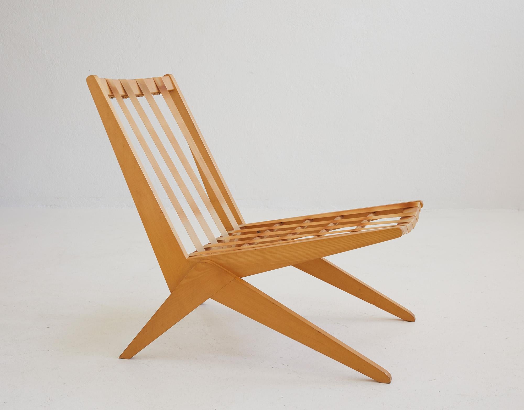 Swiss Early Scissors chair by Pierre Jeanneret for Wohnbedarf Switzerland 1940-1950 For Sale