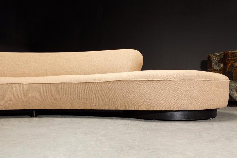 Early 'Serpentine' Sofa by Vladimir Kagan, circa 1960, Signed and Registered  8