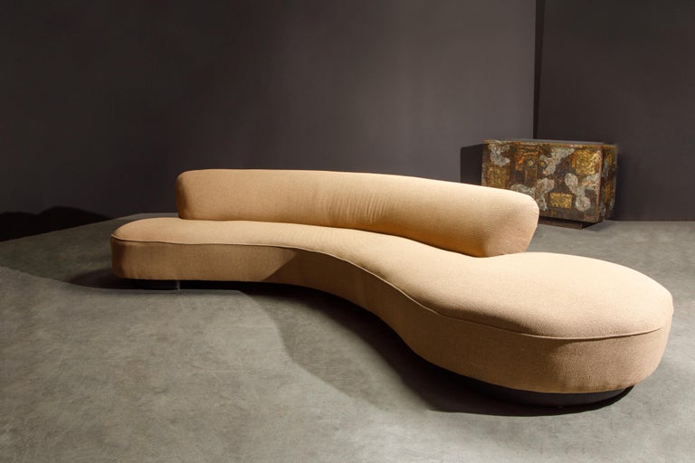 Early 'Serpentine' Sofa by Vladimir Kagan, circa 1960, Signed and Registered  In Good Condition In Los Angeles, CA