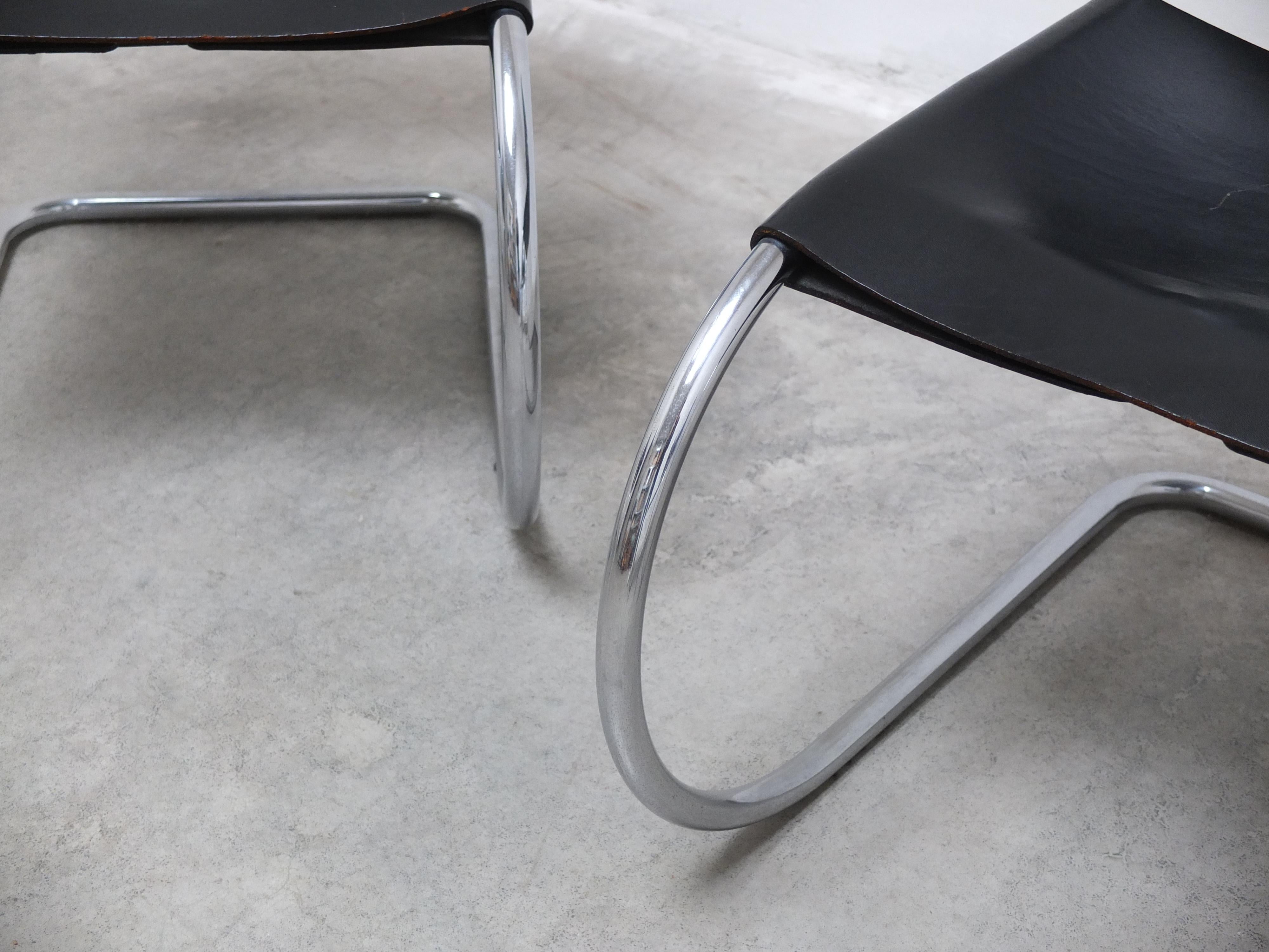 Set di 4 sedie 'MR10' di Mies Van Der Rohe per Knoll, anni '60 in vendita 8