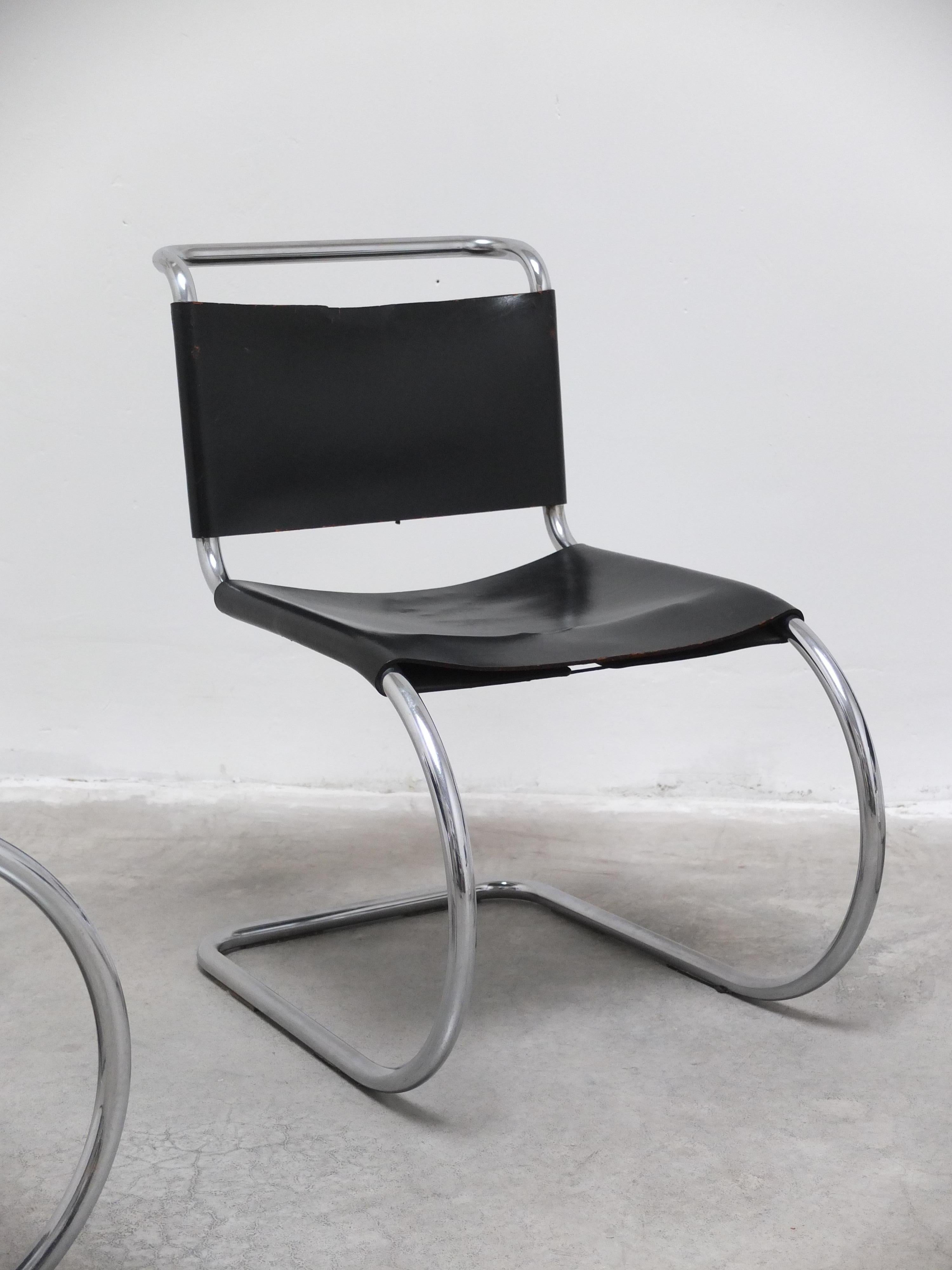 Set di 4 sedie 'MR10' di Mies Van Der Rohe per Knoll, anni '60 in vendita 11