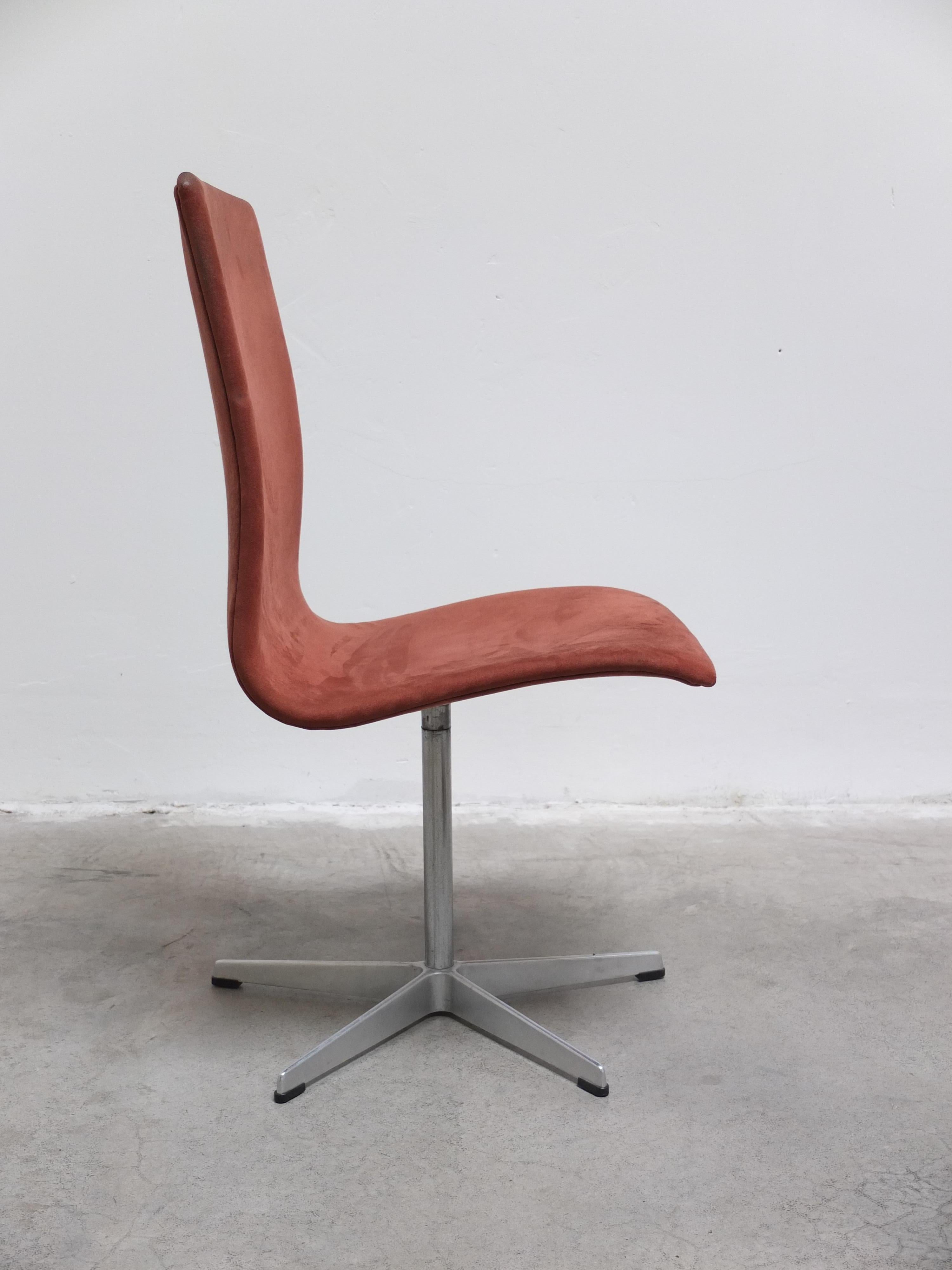 Ensemble de 4 chaises pivotantes 'Oxford' par Arne Jacobsen pour Fritz Hansen, 1966 en vente 9