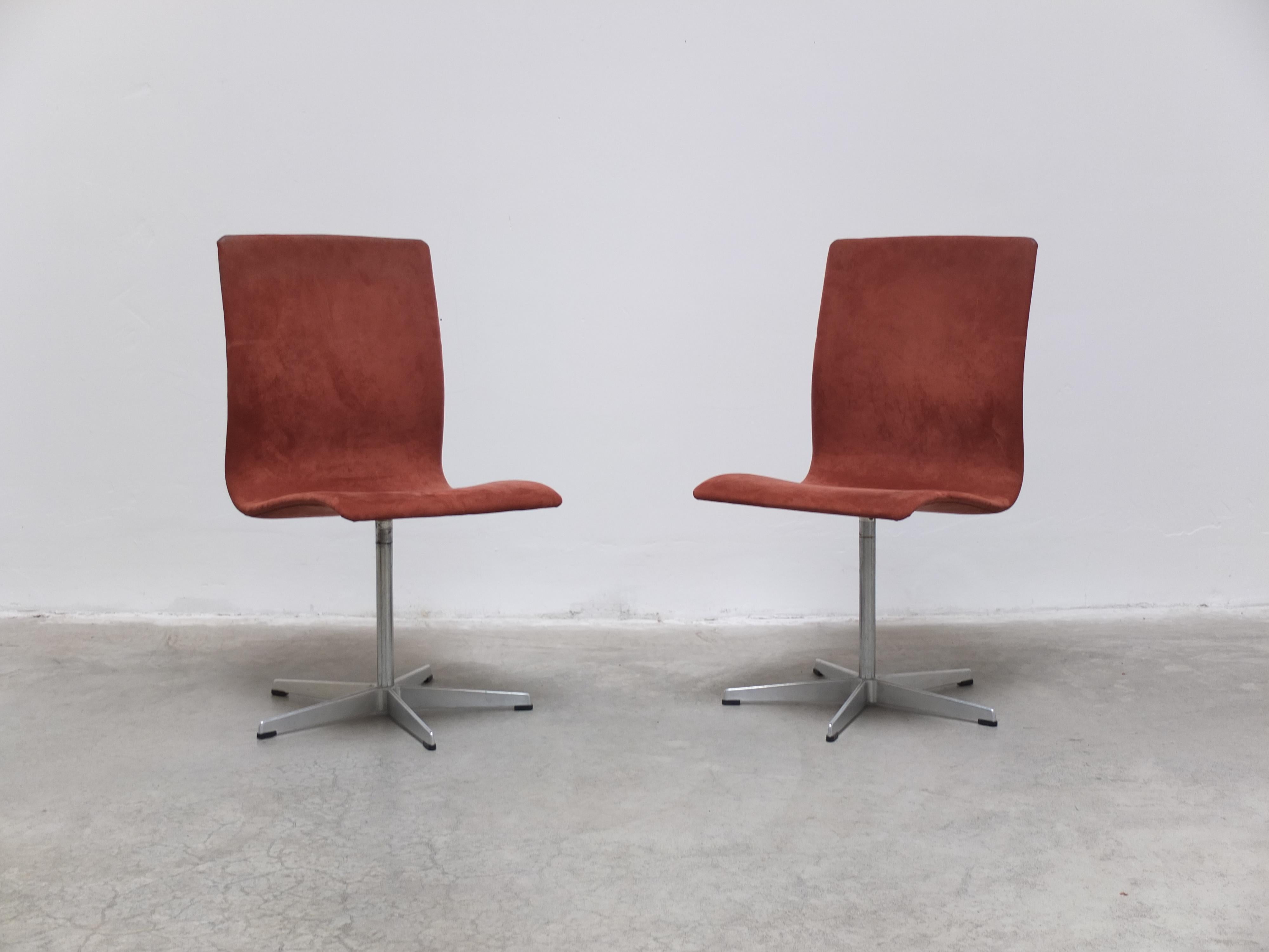 Ensemble de 4 chaises pivotantes 'Oxford' par Arne Jacobsen pour Fritz Hansen, 1966 en vente 11