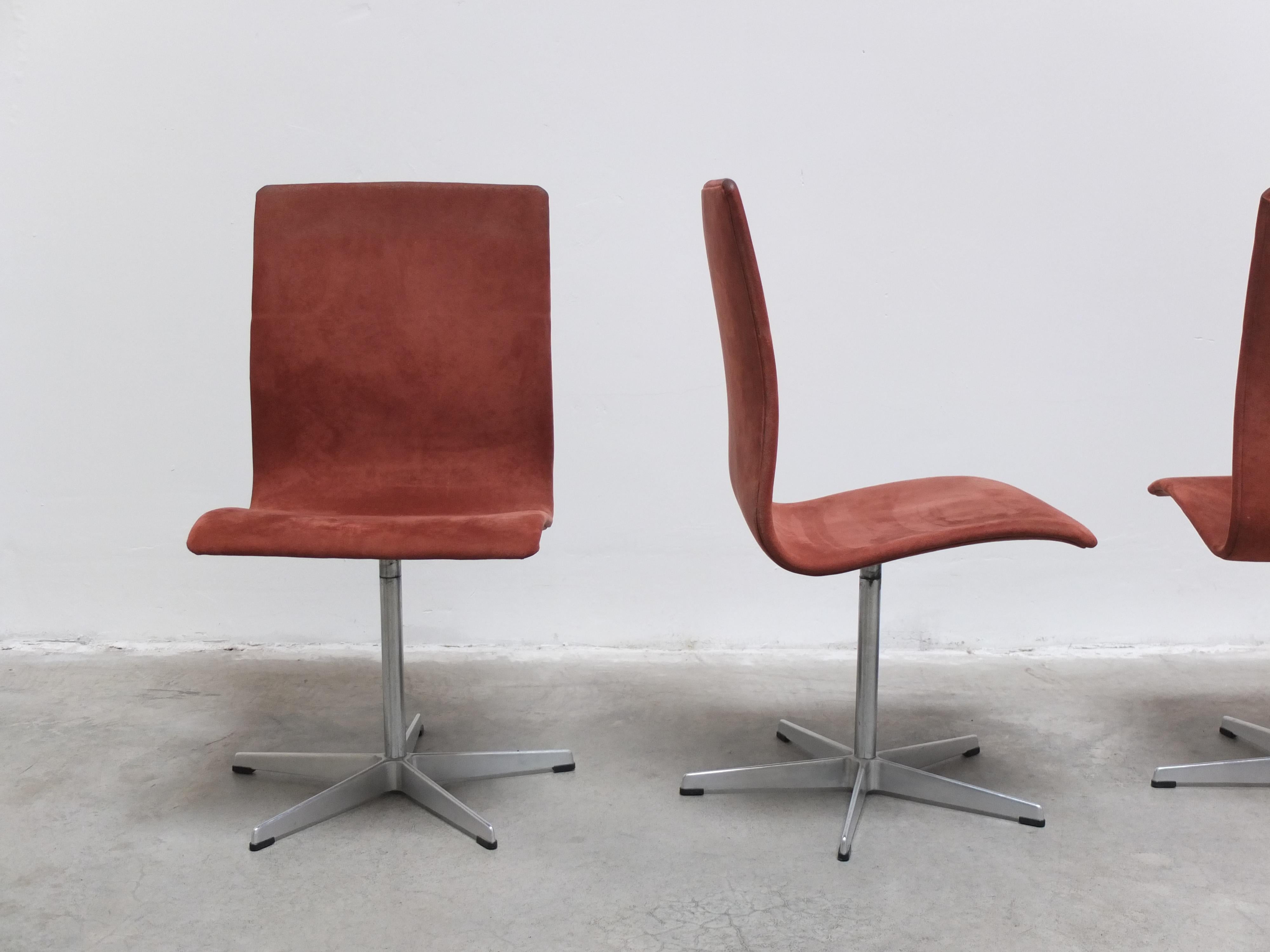Ensemble de 4 chaises pivotantes 'Oxford' par Arne Jacobsen pour Fritz Hansen, 1966 en vente 1