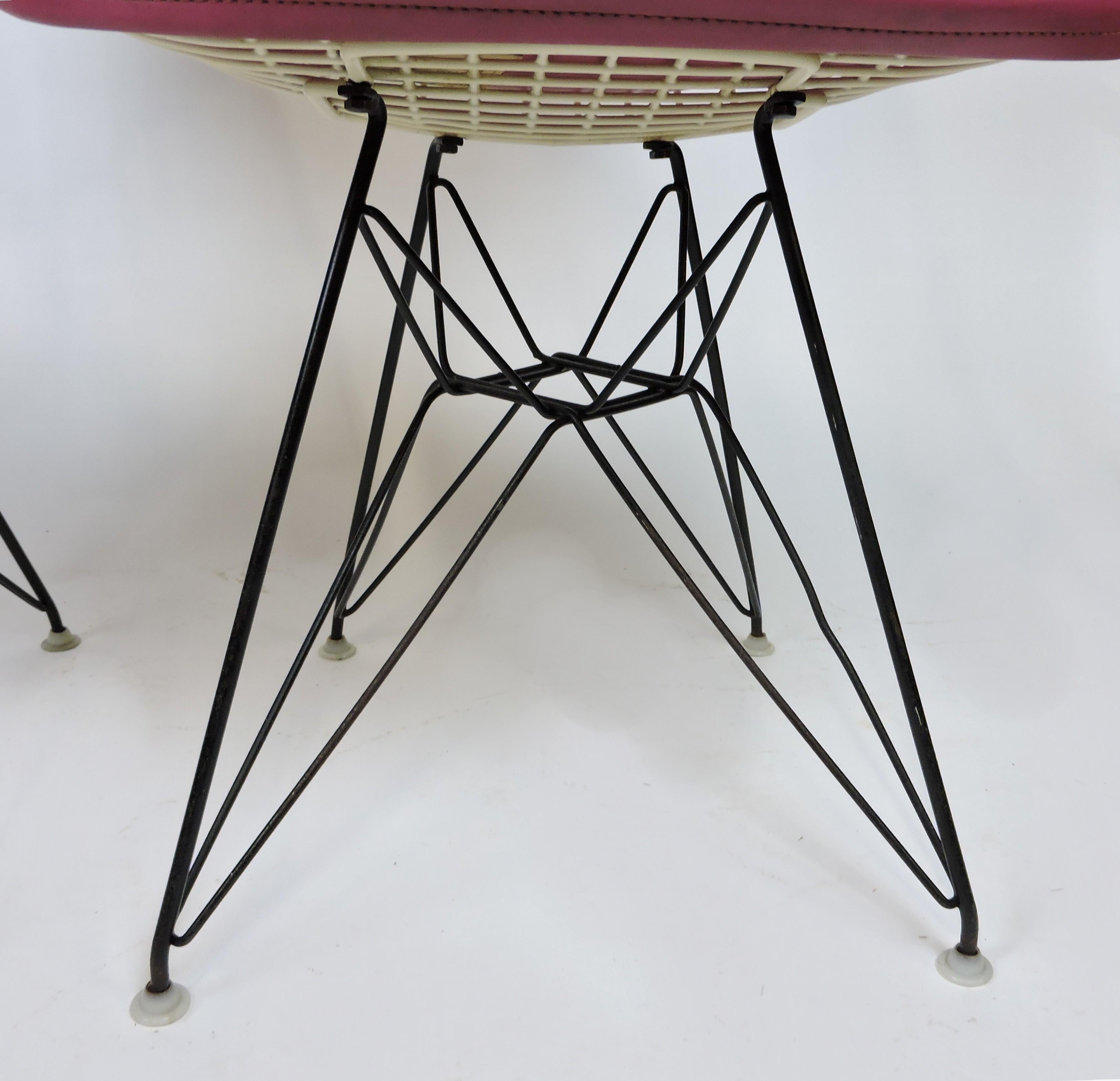 Early Set of 6 Eames Wire Bikini Side Dining Chairs for Herman Miller, Labeled 7