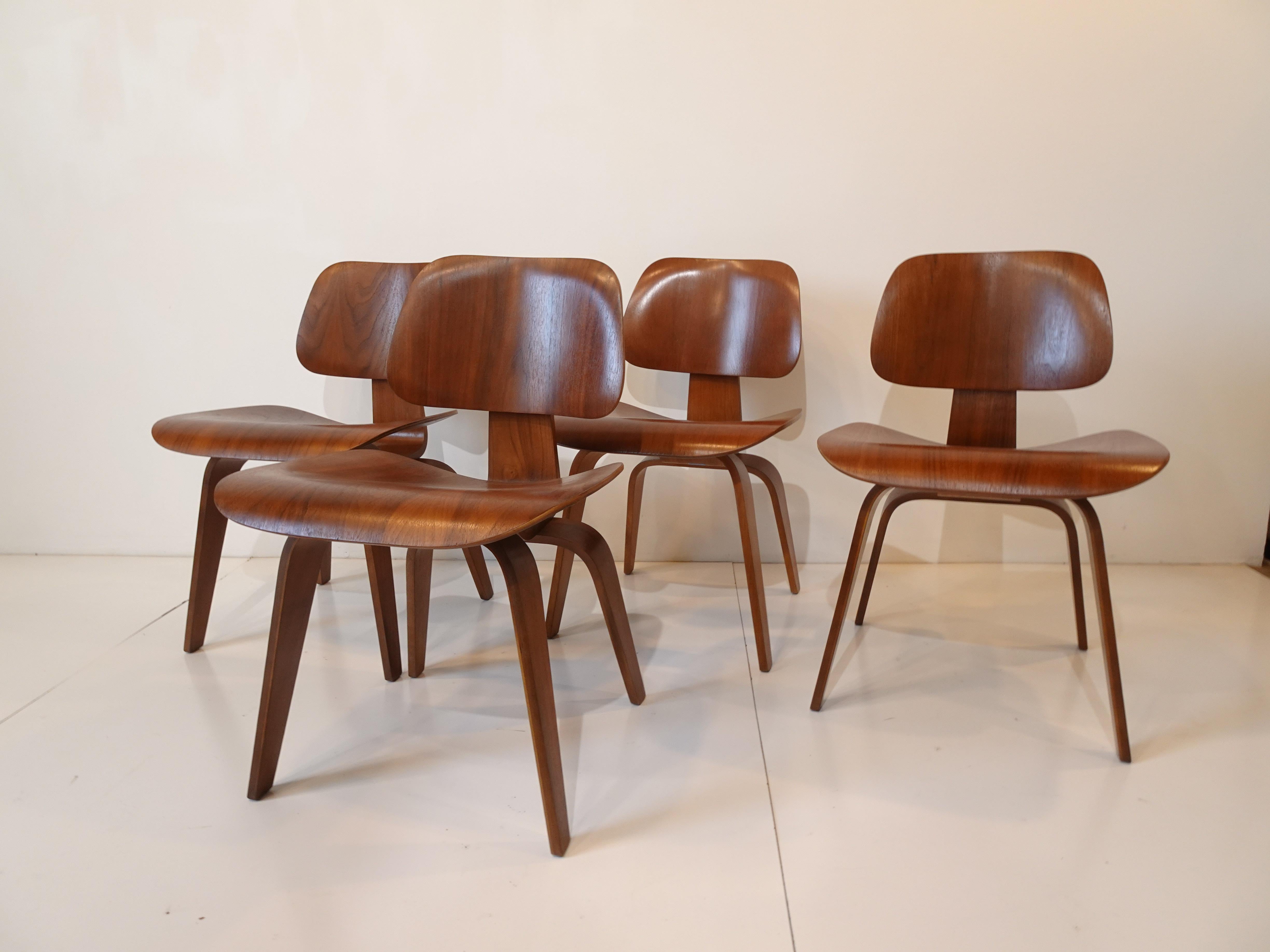 Early Set of Eames DCW Dining Chairs 6
