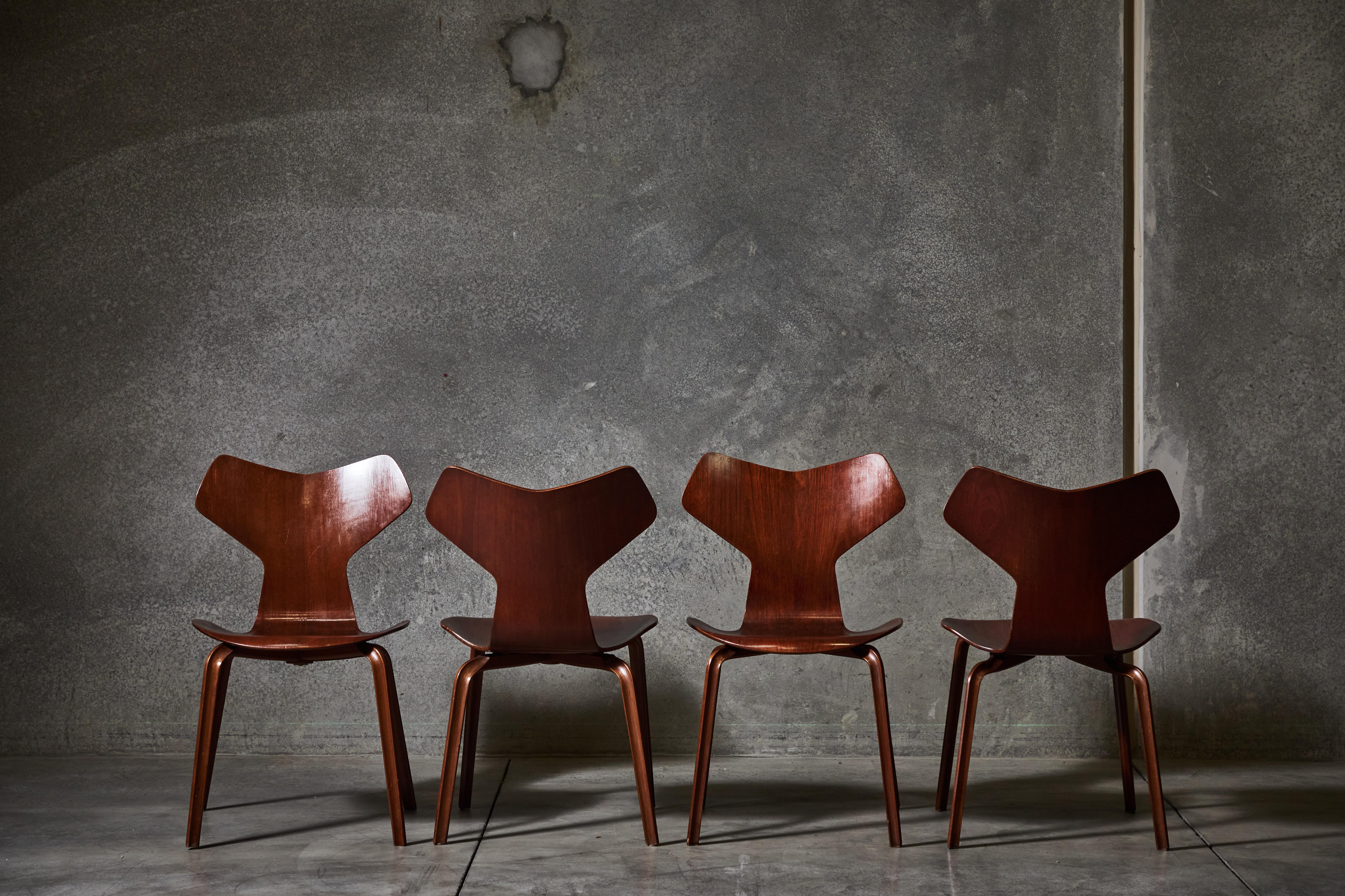 Early Set of Eight Grand Prix Chairs by Arne Jacobsen 2